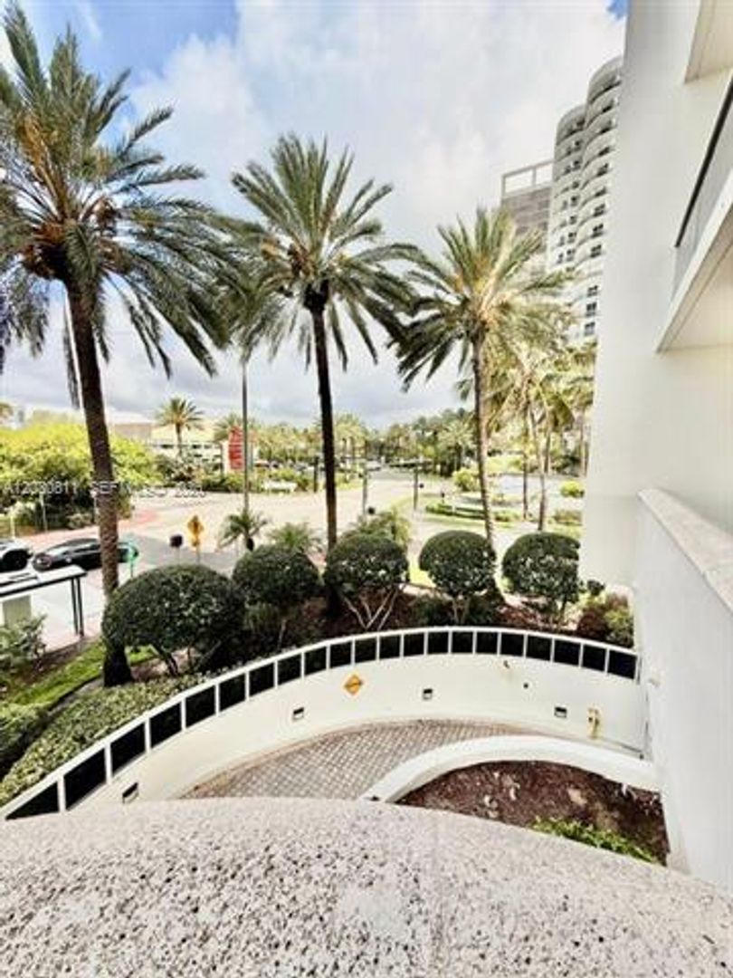 Surfside Condo: 9559 Collins Ave # S2-G