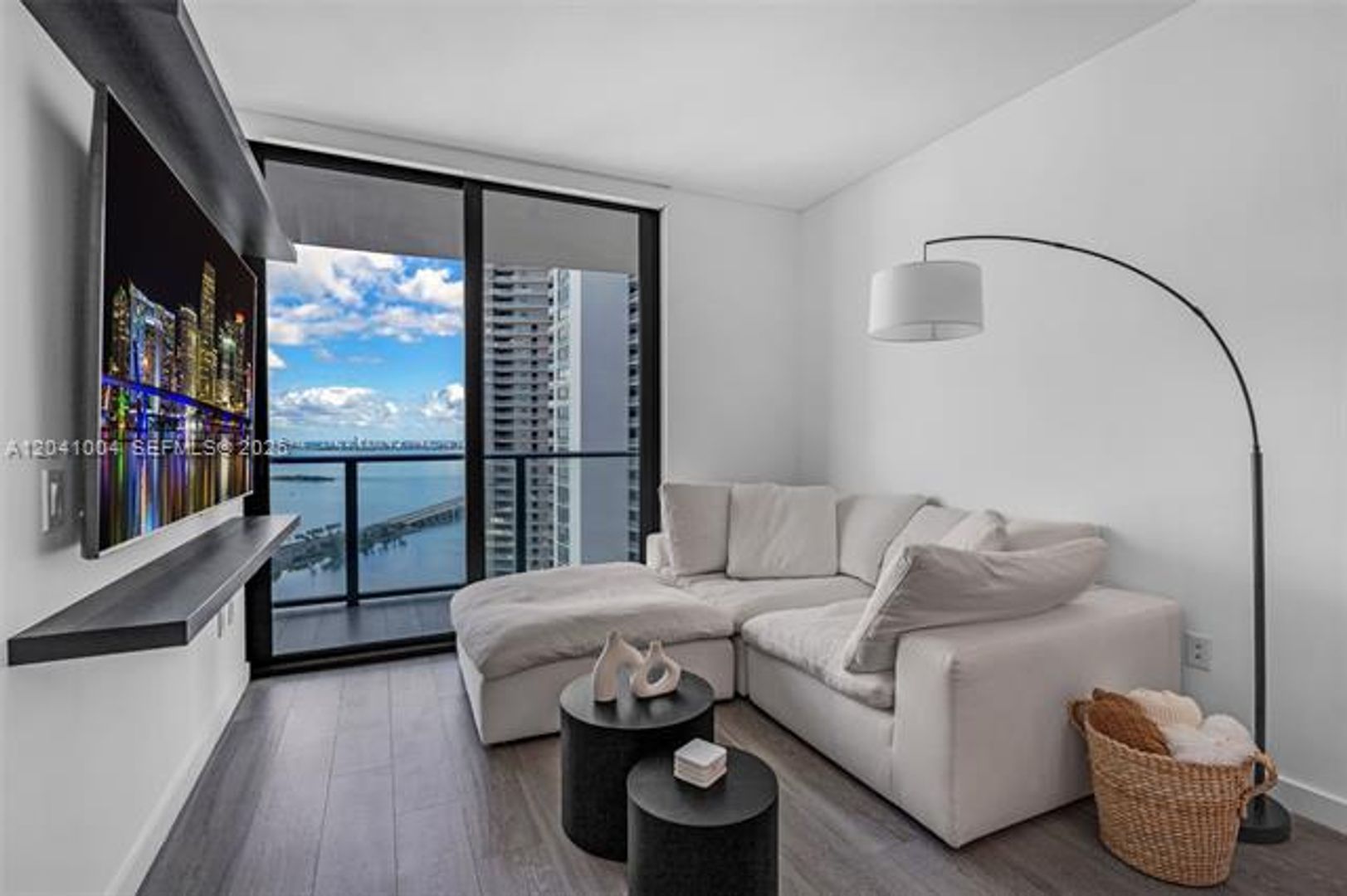 Miami Condo: 501 NE 31st St cu-3704