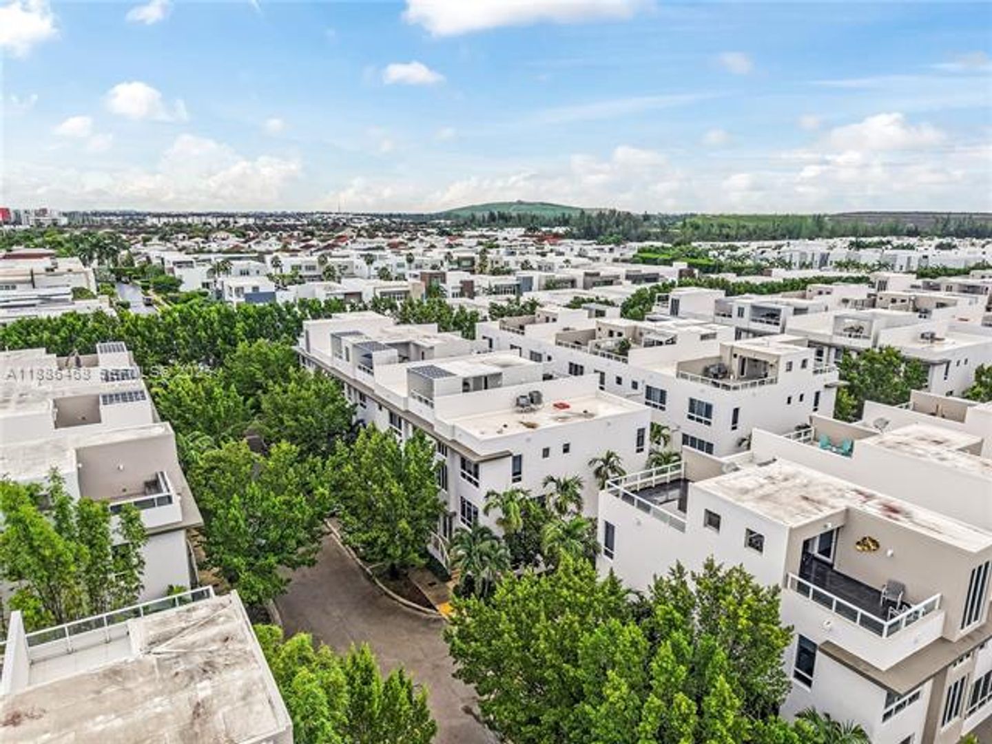 DORAL Townhome: 6611 NW 105th Pl th 6611