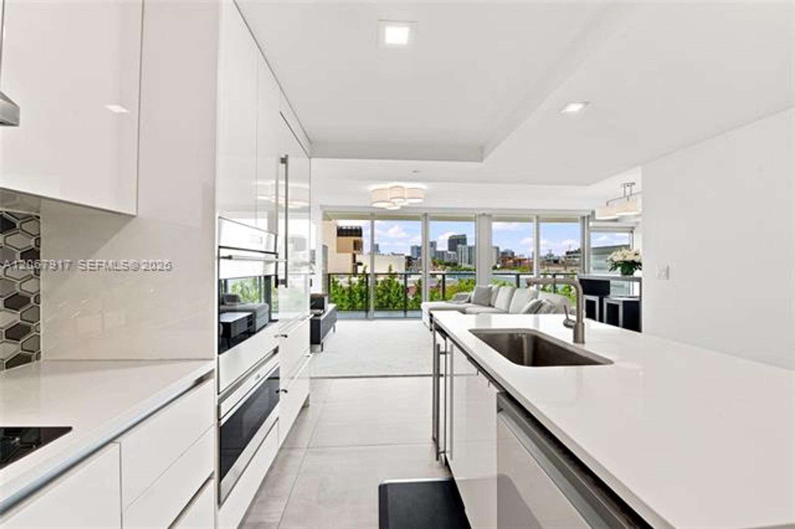 Miami Beach Condo: 1201 20th St cu-410
