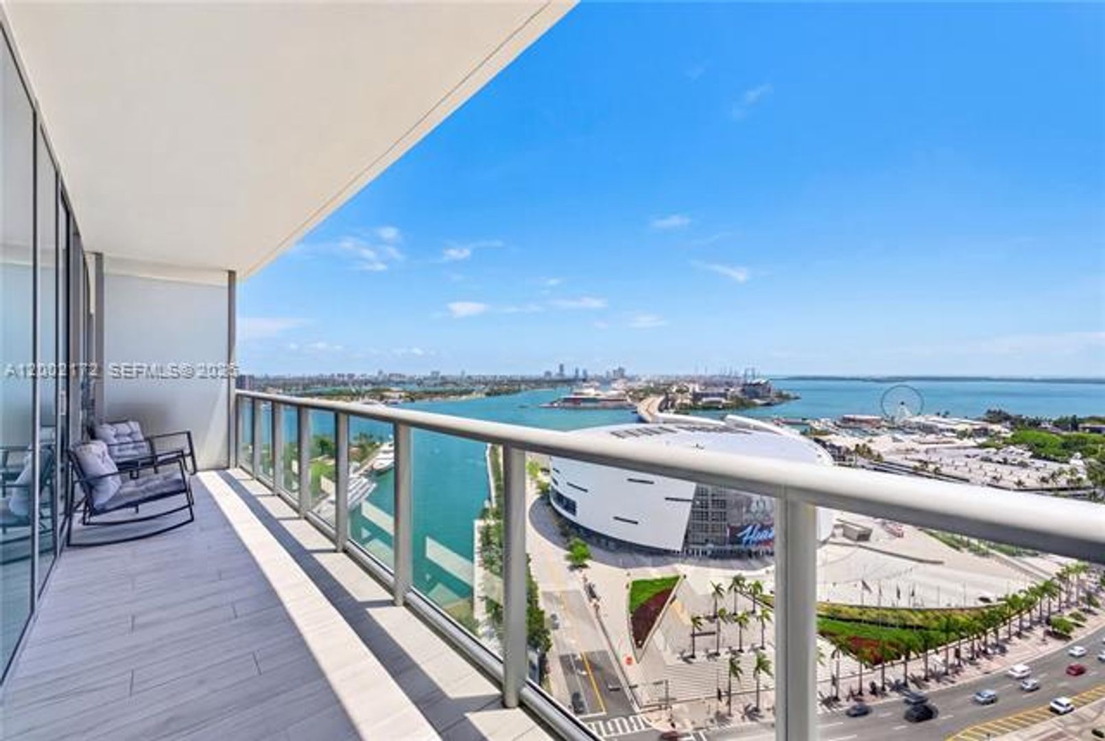 MIAMI Apartment: 888 Biscayne Blvd # 2404