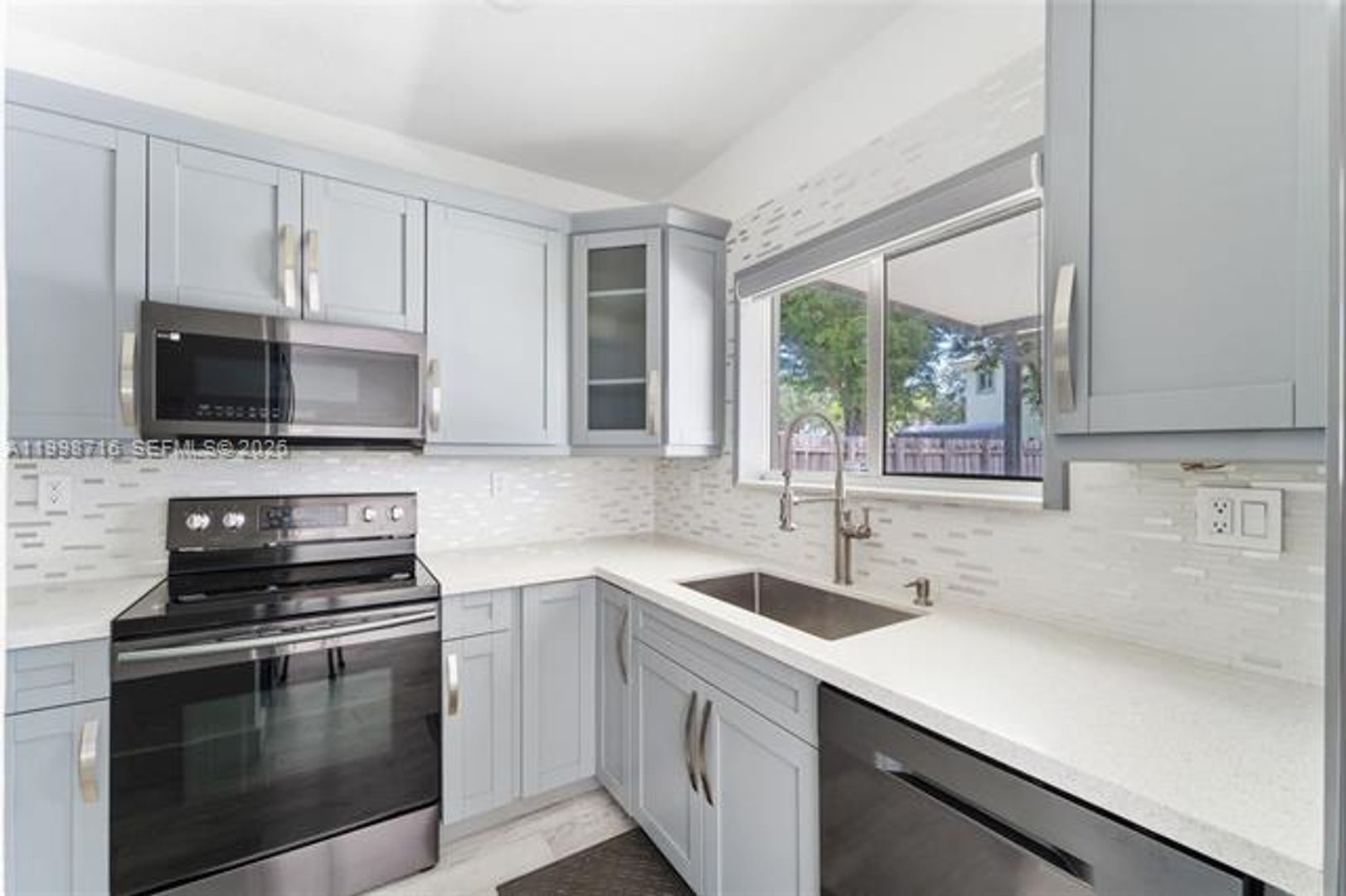 Homestead House: 379 NE 31st Ave # 0