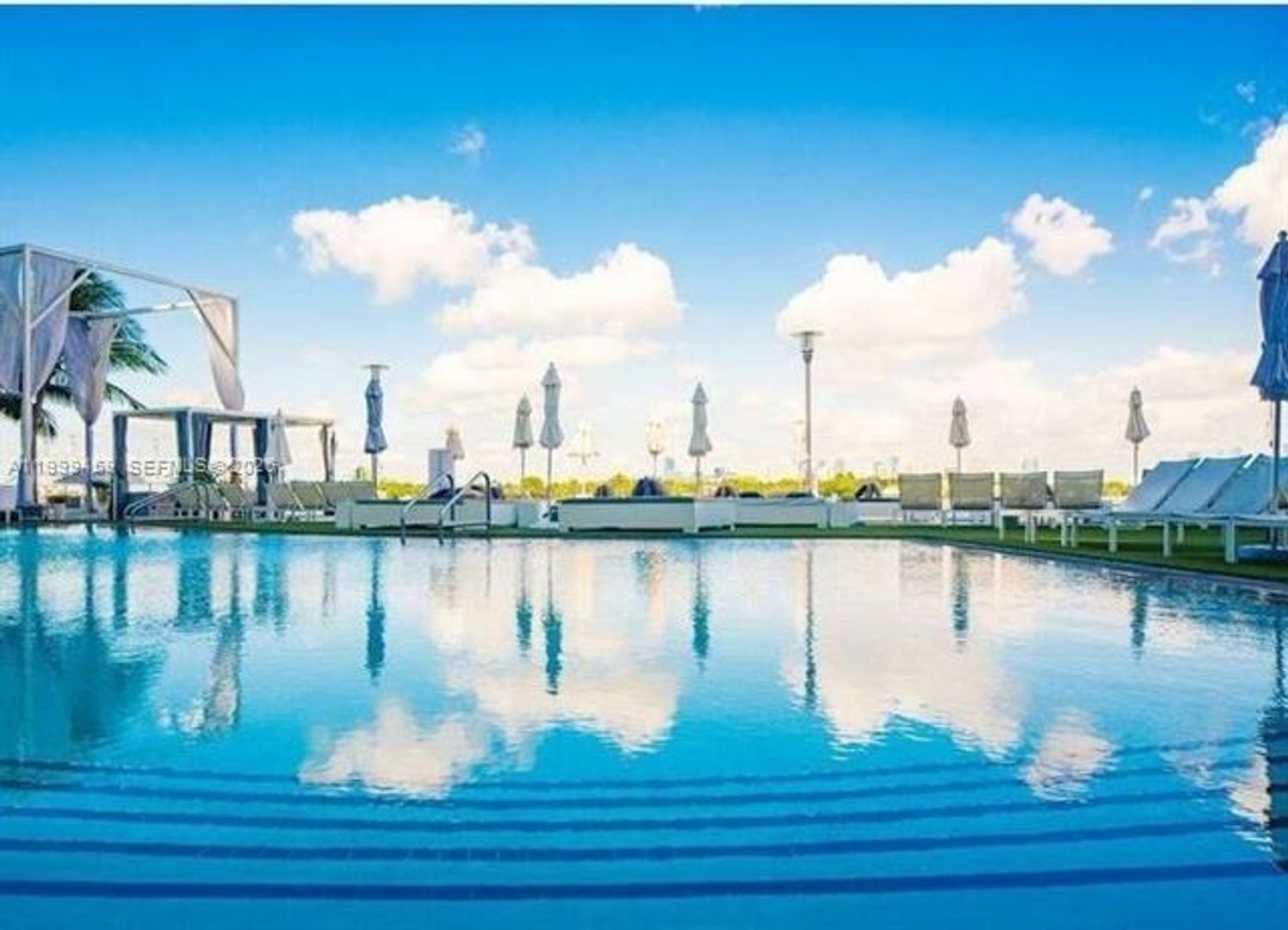 MIAMI BEACH Apartment: 1100 West Ave # 409