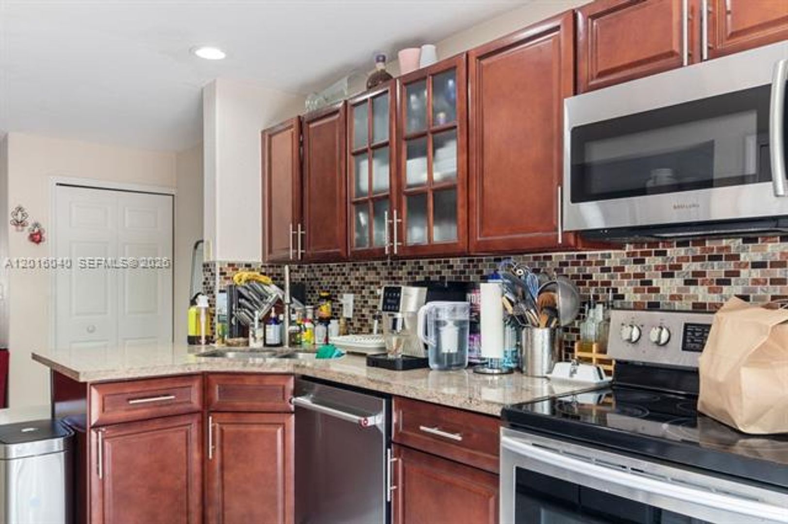 Doral Condo: 5605 NW 109th Ave cu-71