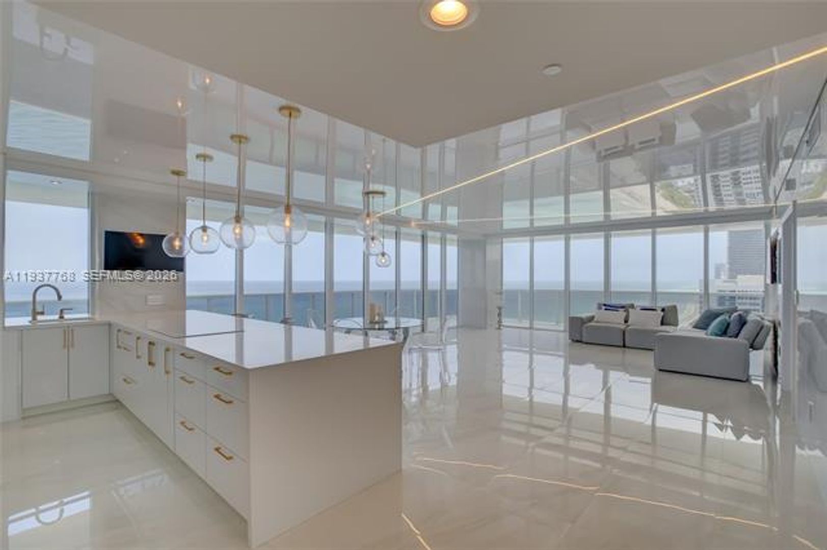 HALLANDALE BEACH Apartment: 1830 S Ocean Dr unit 2402