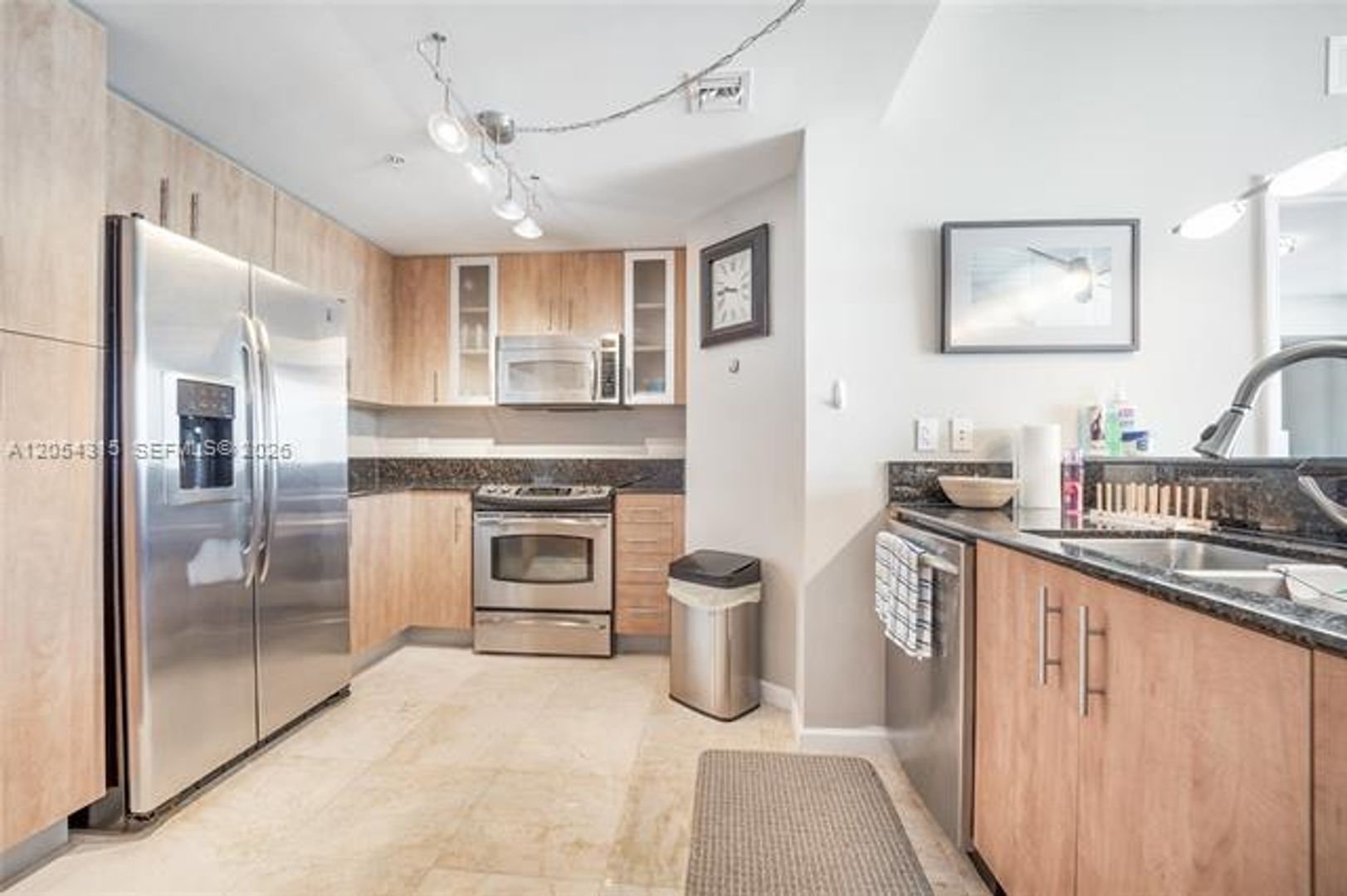 North Bay Village Condo: 7910 Harbor Island Dr cu-801