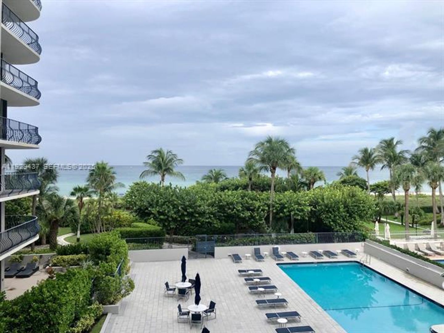 SURFSIDE Apartment: 8877 Collins Ave appt 308