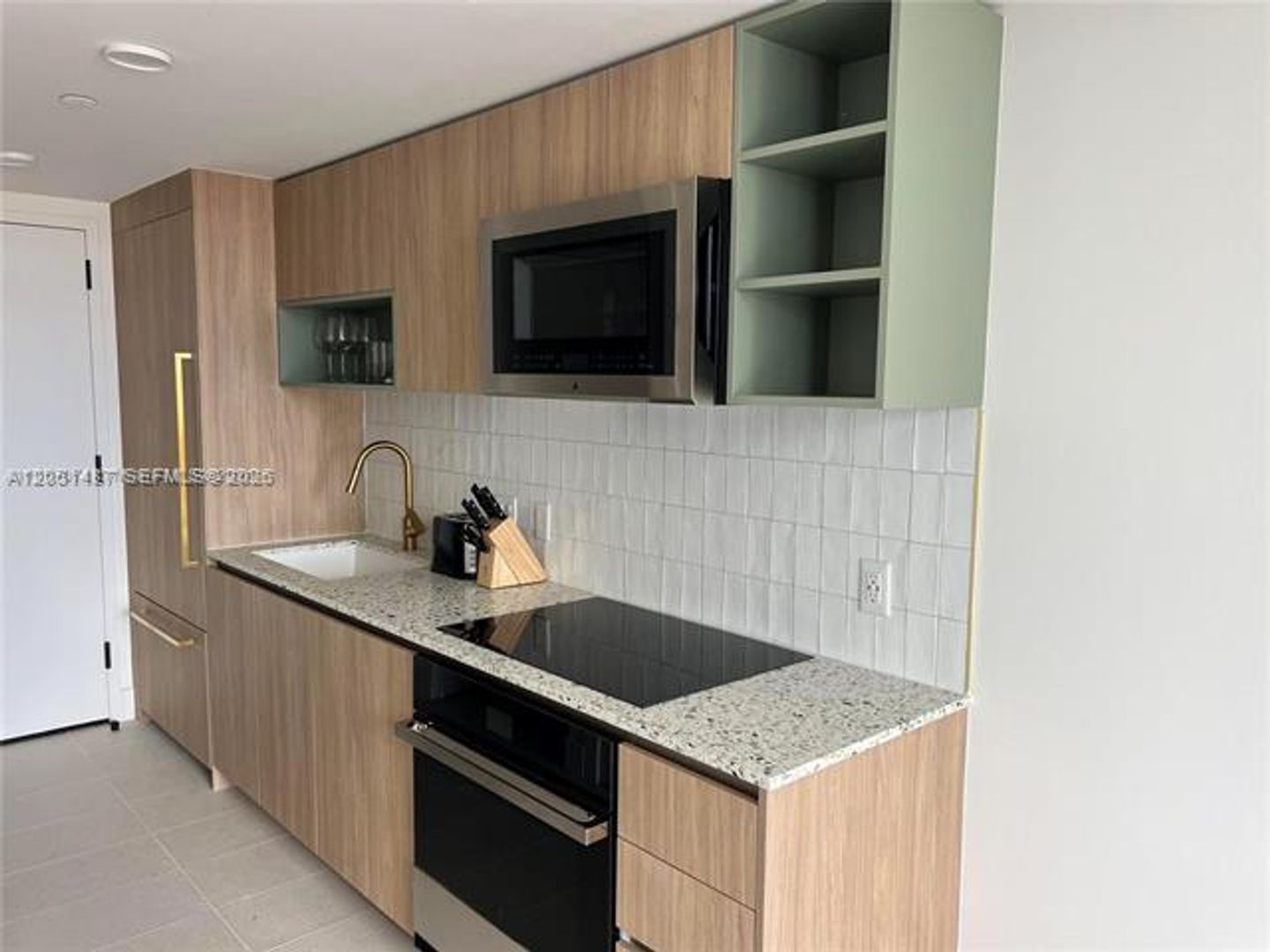 Miami Condo: 159 NE 6th St cu-2807
