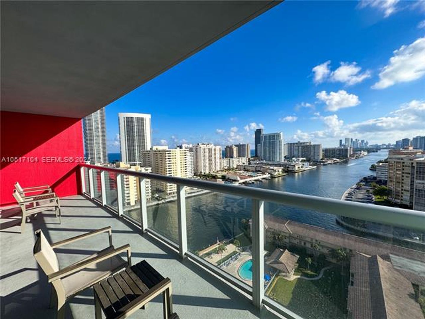 HALLANDALE BEACH Apartment: 2602 E Hallandale Beach Blvd unit 1708