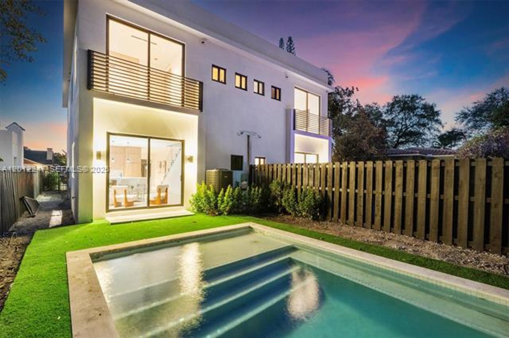 MIAMI Townhome: 4715 N Miami Ave th 2