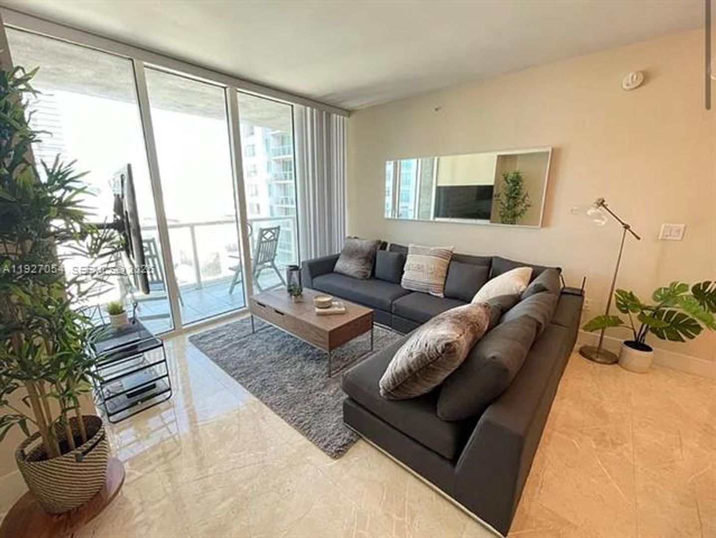 MIAMI Apartment: 253 NE 2nd St unit 1501