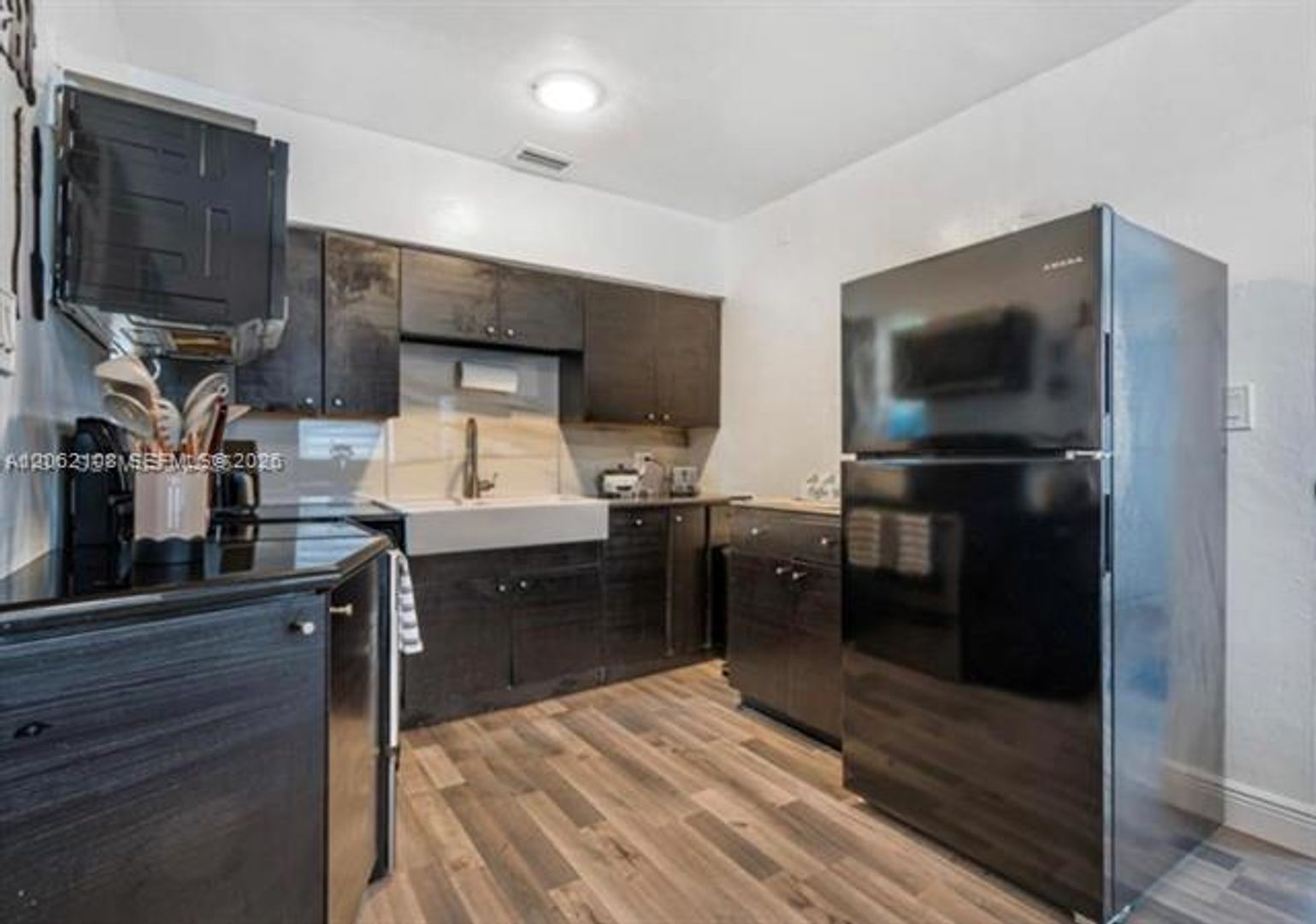 Miami House: 1021 NW 37th Ave # 1021