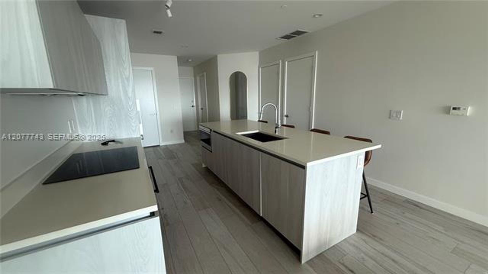 Miami Condo: 480 NE 31st St cu-3205