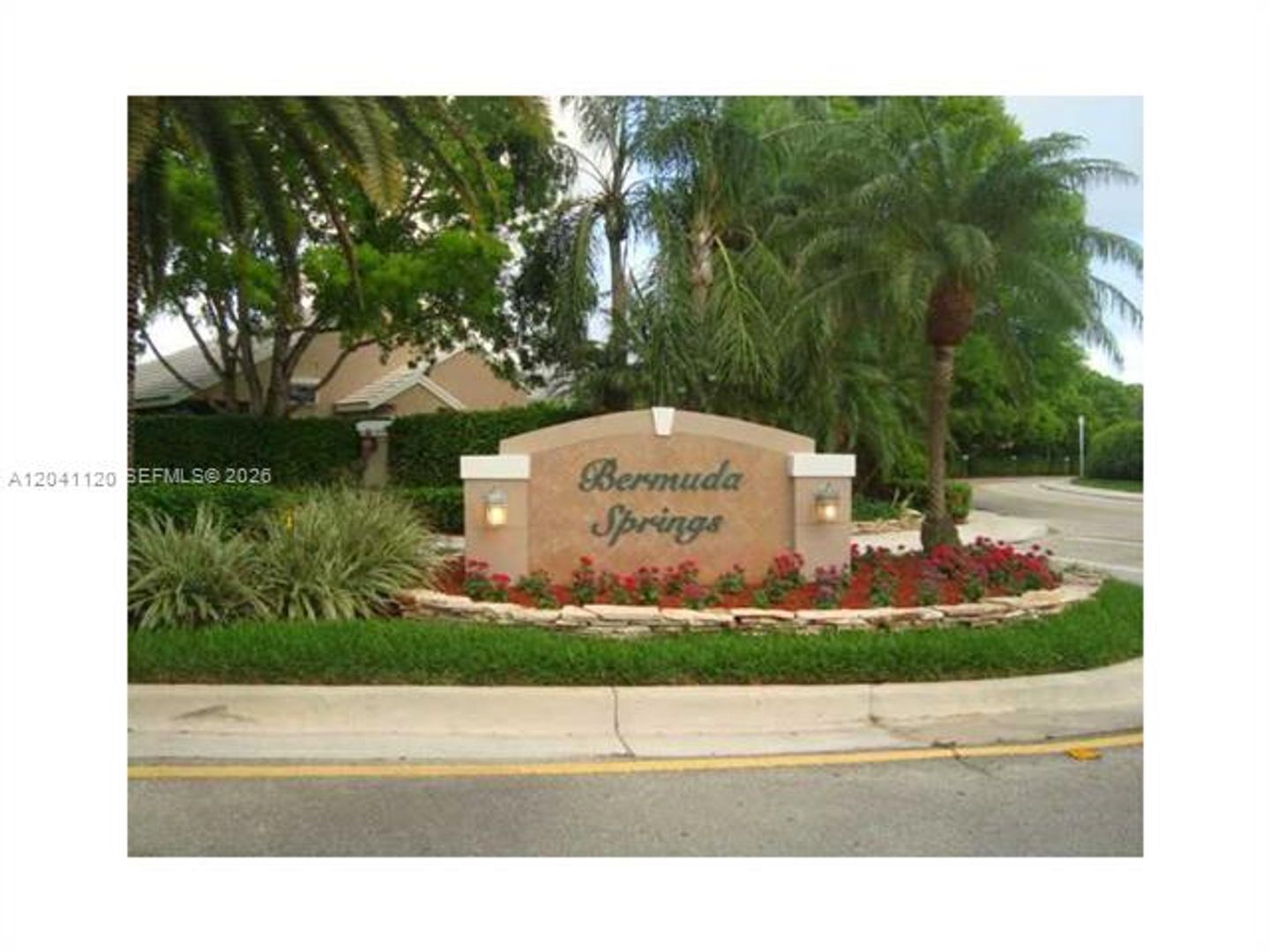 Weston House: 286 Bridgeton Way