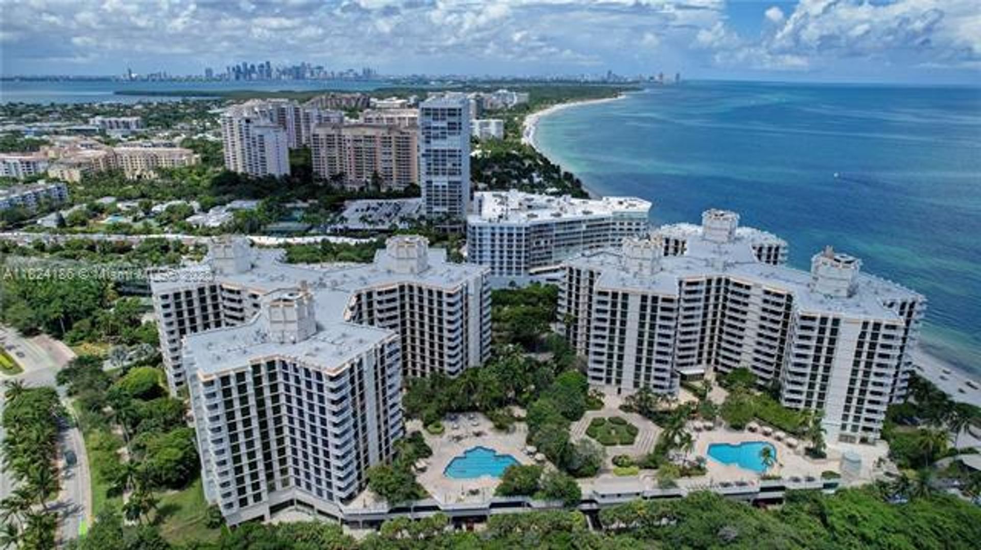 KEY BISCAYNE Apartment: 1121 Crandon Blvd unit E302