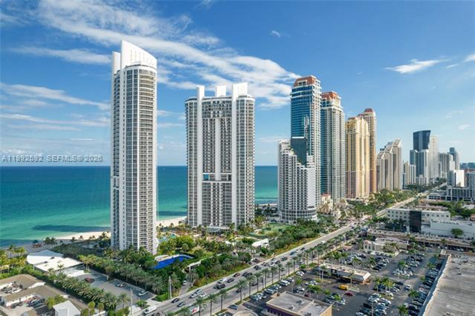 SUNNY ISLES BEACH Apartment: 18201 Collins Ave appt 1002