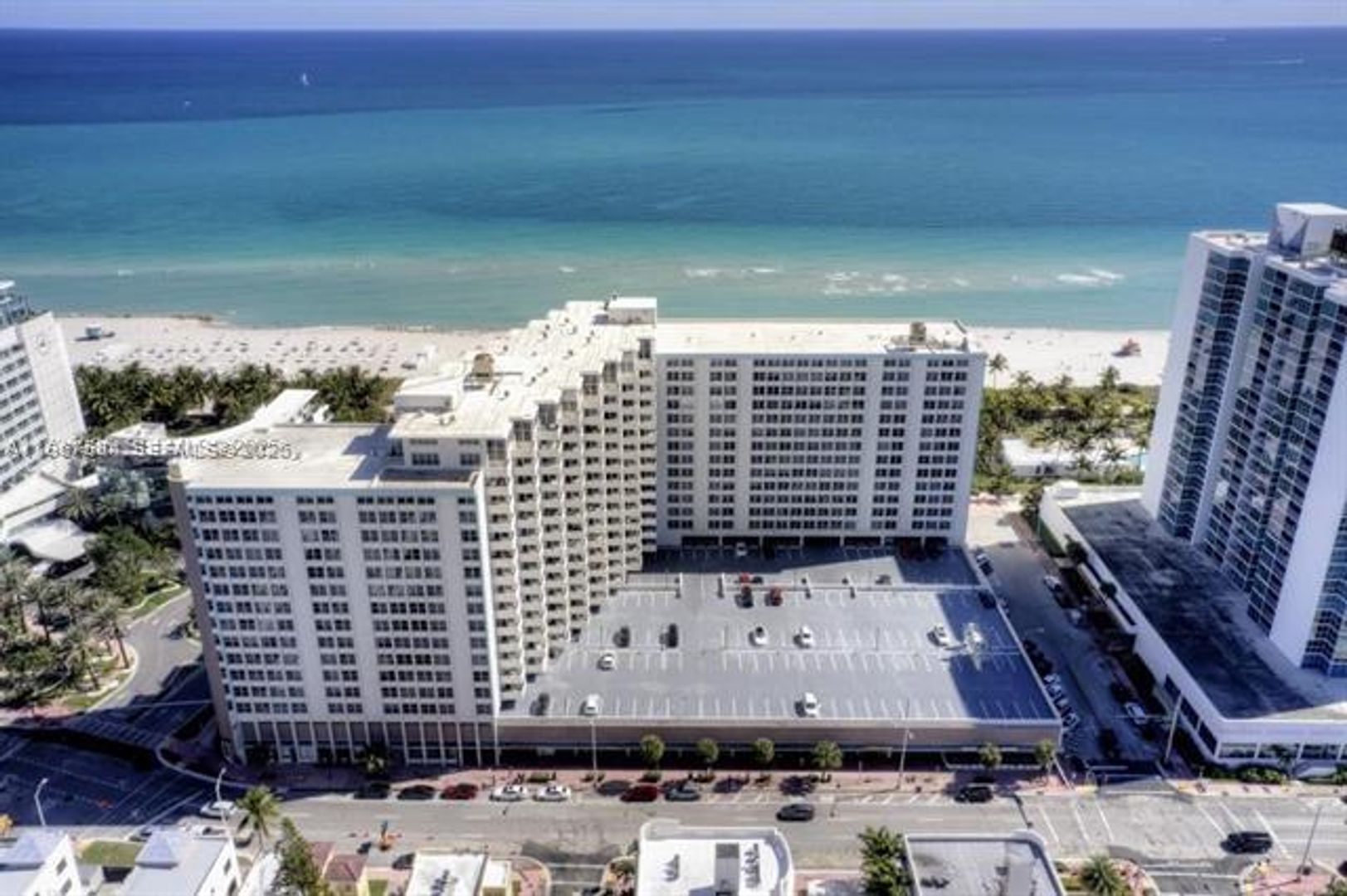 MIAMI BEACH Apartment: 2899 Collins Ave appt 1203