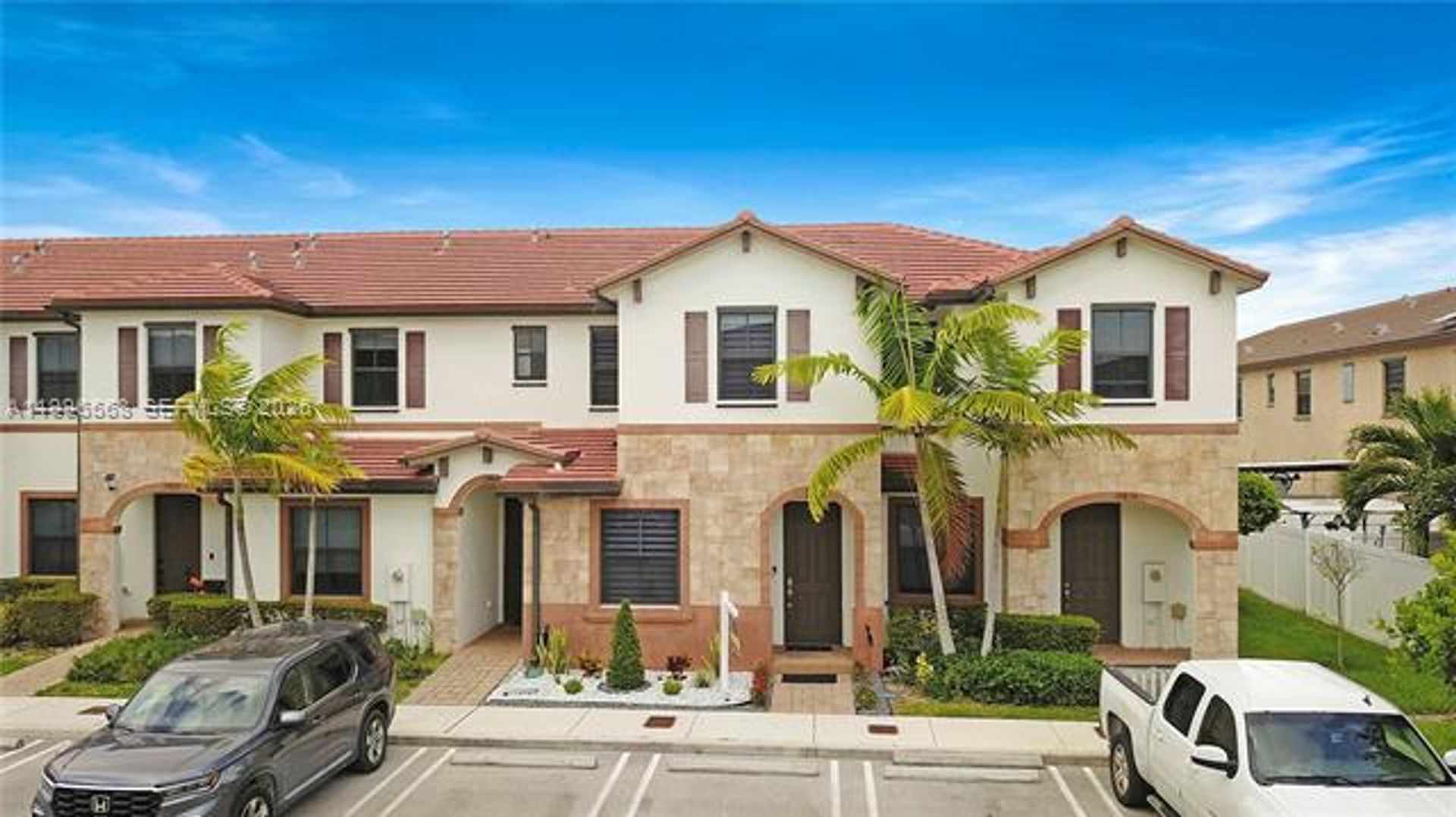 HIALEAH House: 10628 W 33rd Way # 0