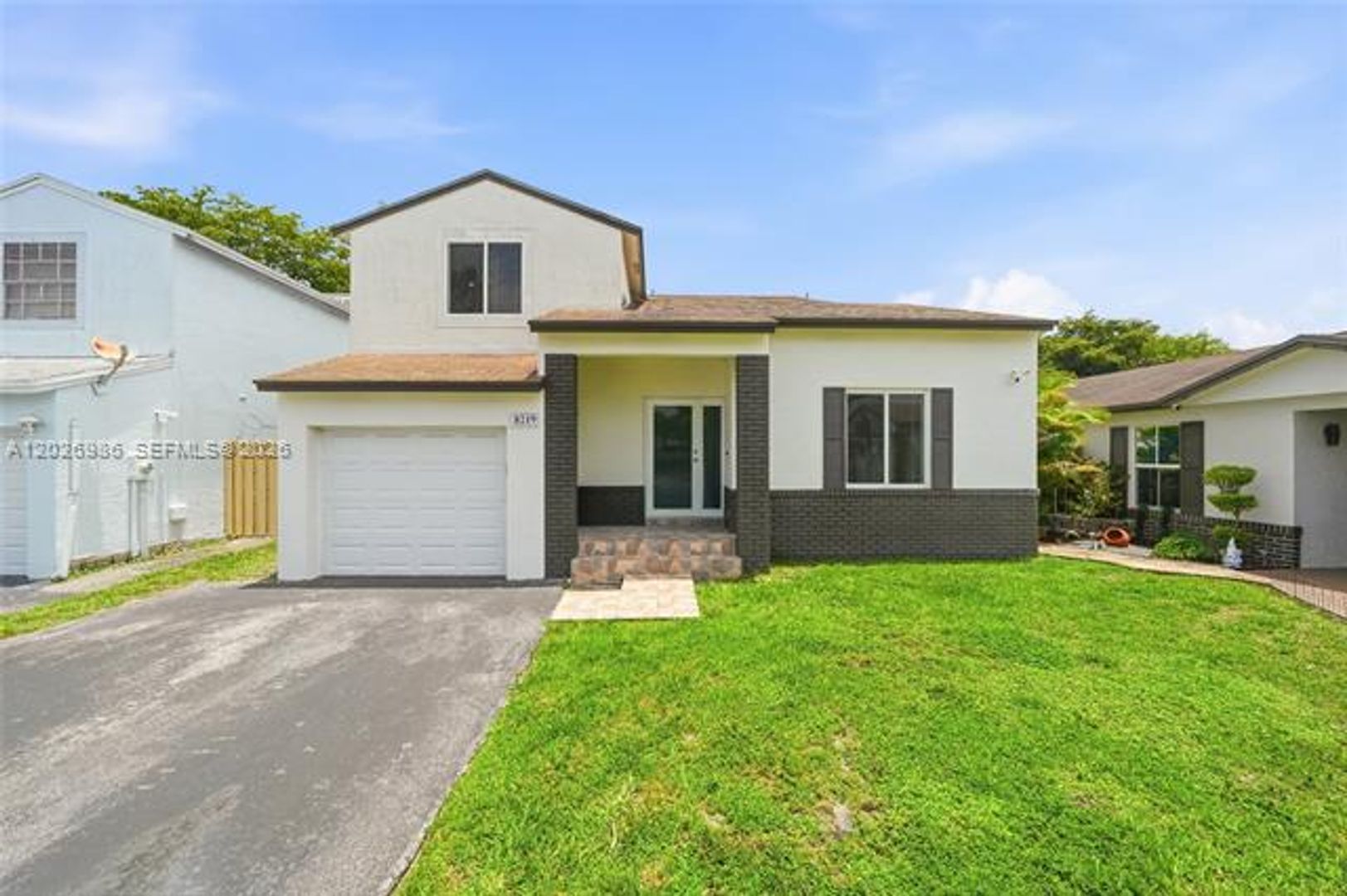 Hialeah House: 8219 NW 192nd Ter