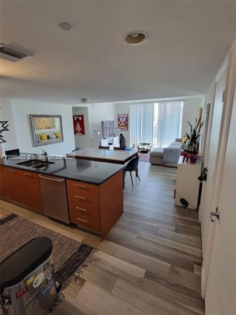 MIAMI Apartment: 50 Biscayne unit 1711
