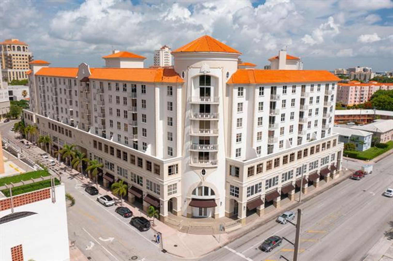 Coral Gables Condo: 2030 S Douglas Rd # 807