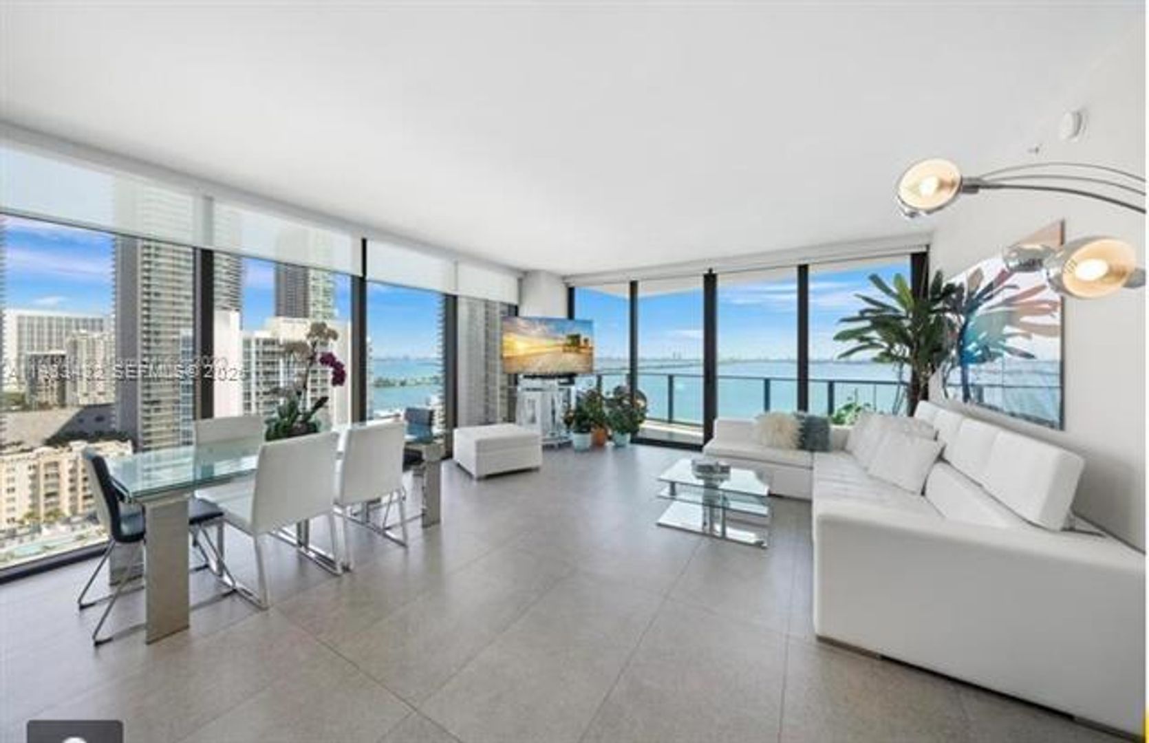 MIAMI Apartment: 460 NE 28th St # 2001