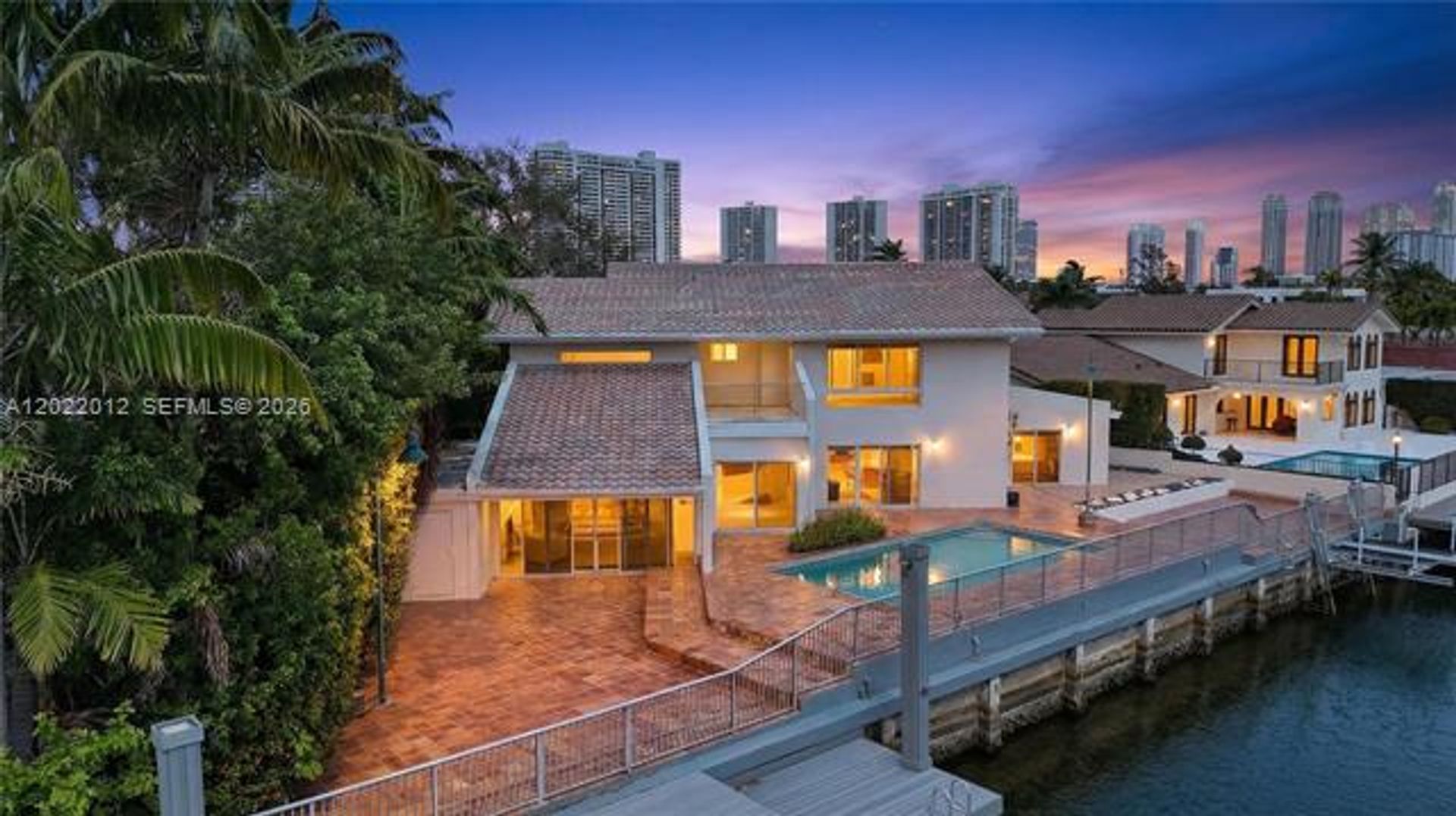 North Miami Beach House: 3226 NE 168th St