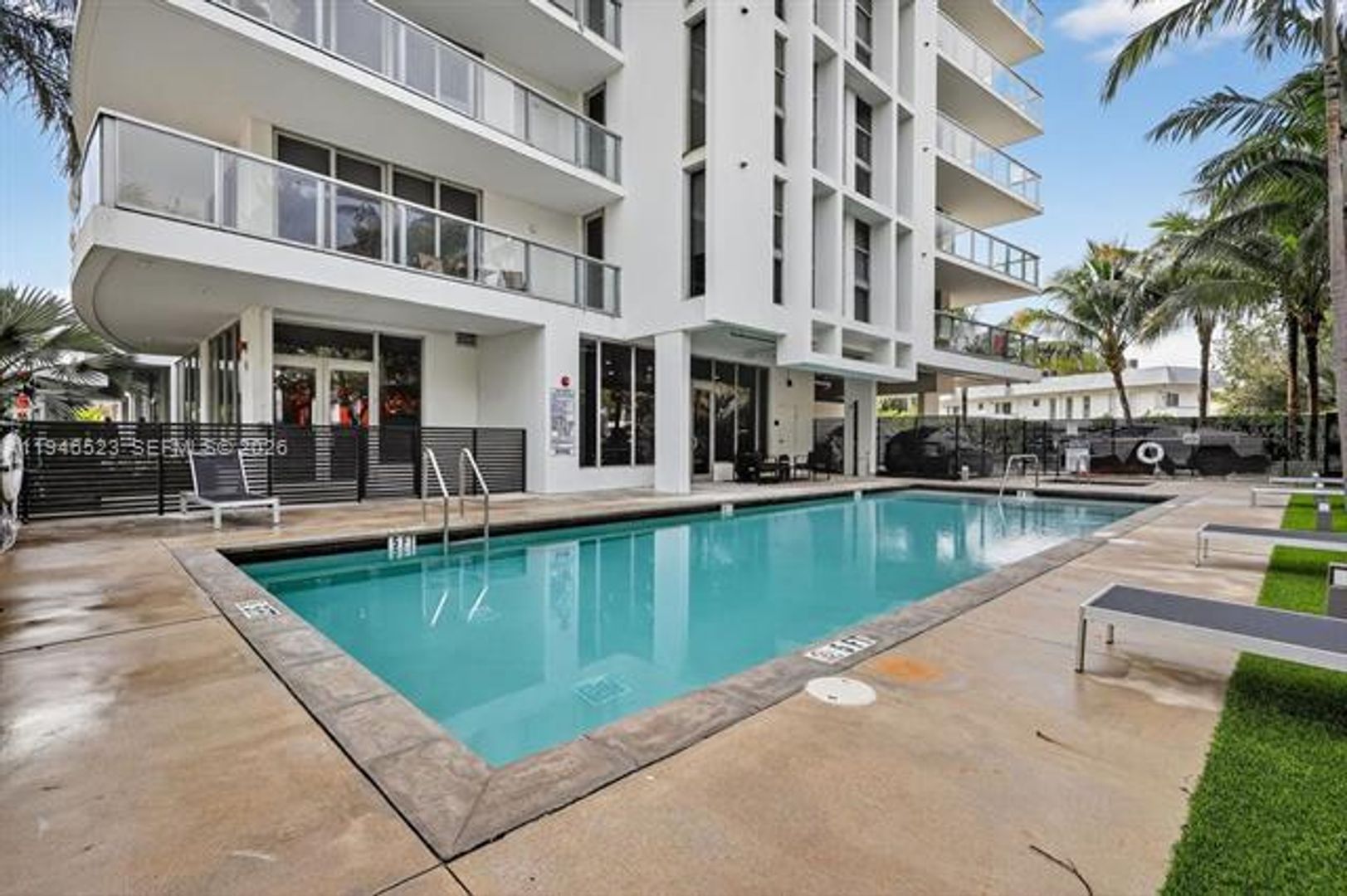 NORTH MIAMI BEACH Apartment: 13800 Highland Dr unit 308