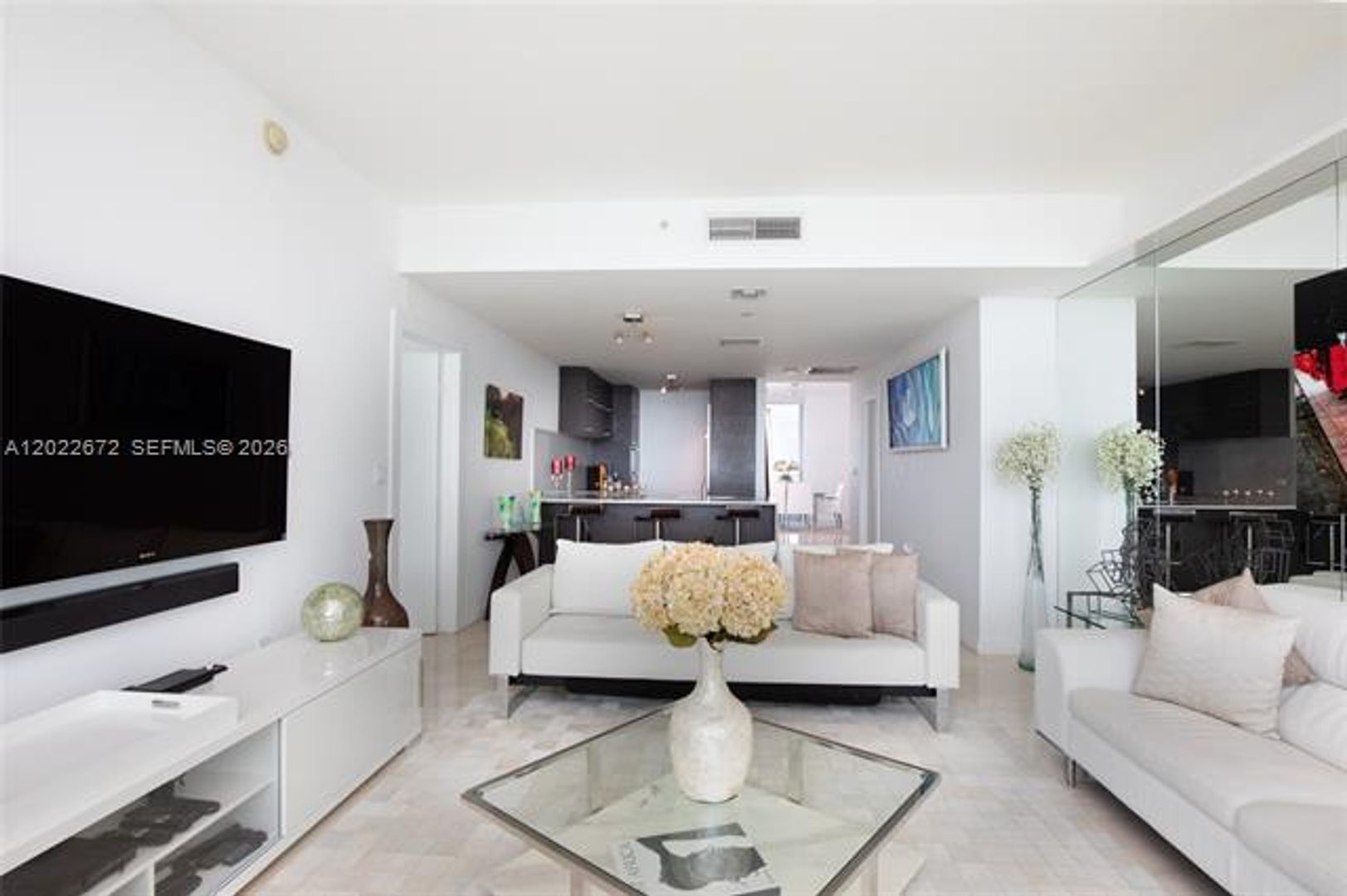Miami Condo: 900 Biscayne Blvd # 2002