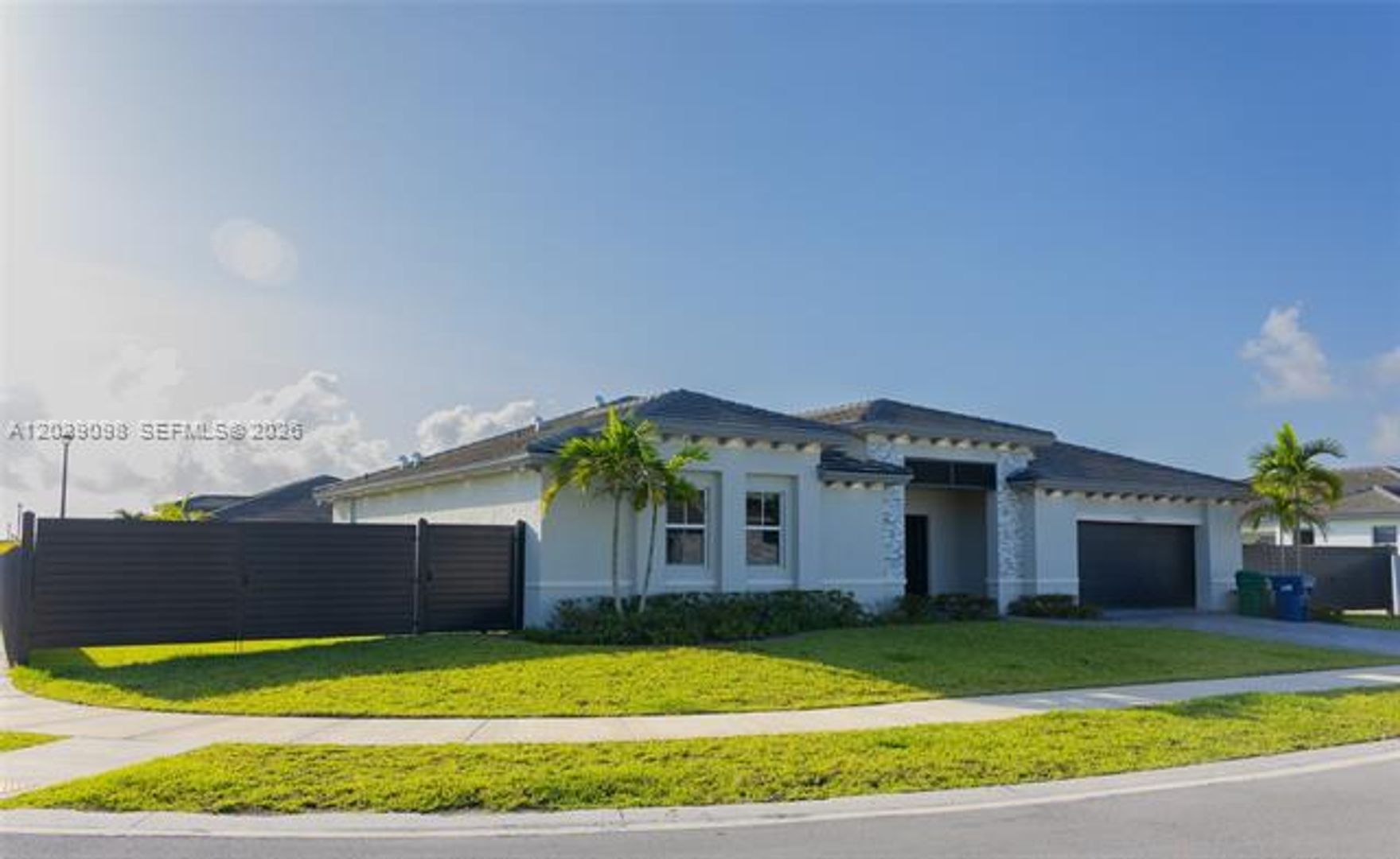 Homestead House: 29071 SW 171st Ave
