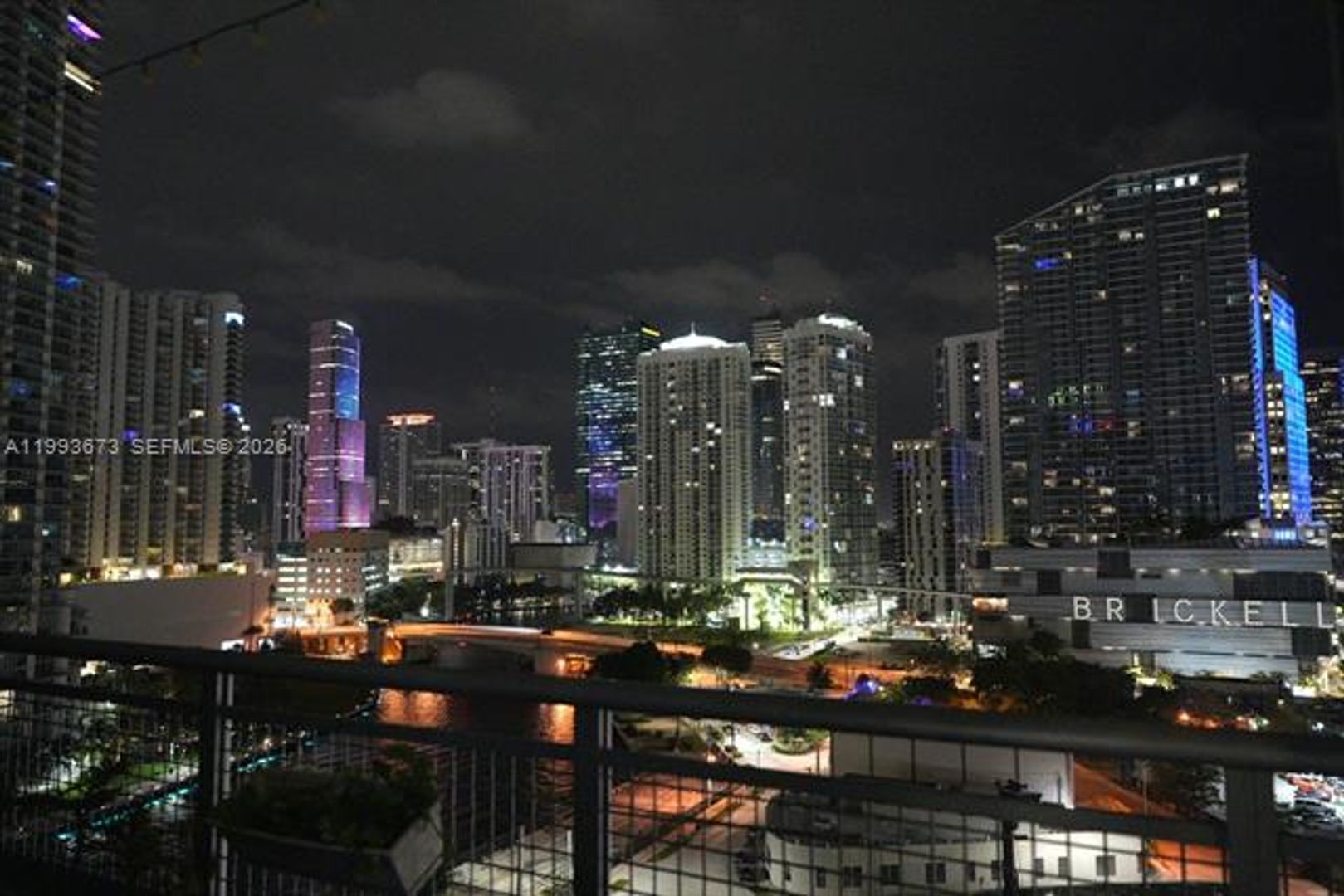 MIAMI Apartment: 690 SW 1 Ct # 1722