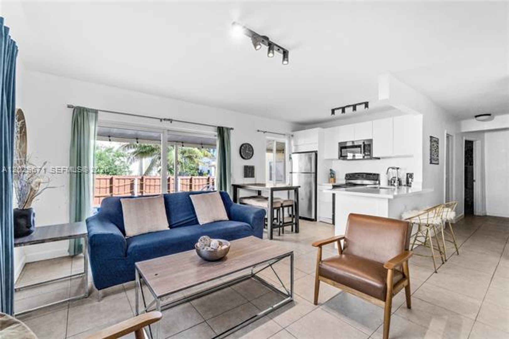 Miami Apartment: 1021 NW 23rd Ave # 1023