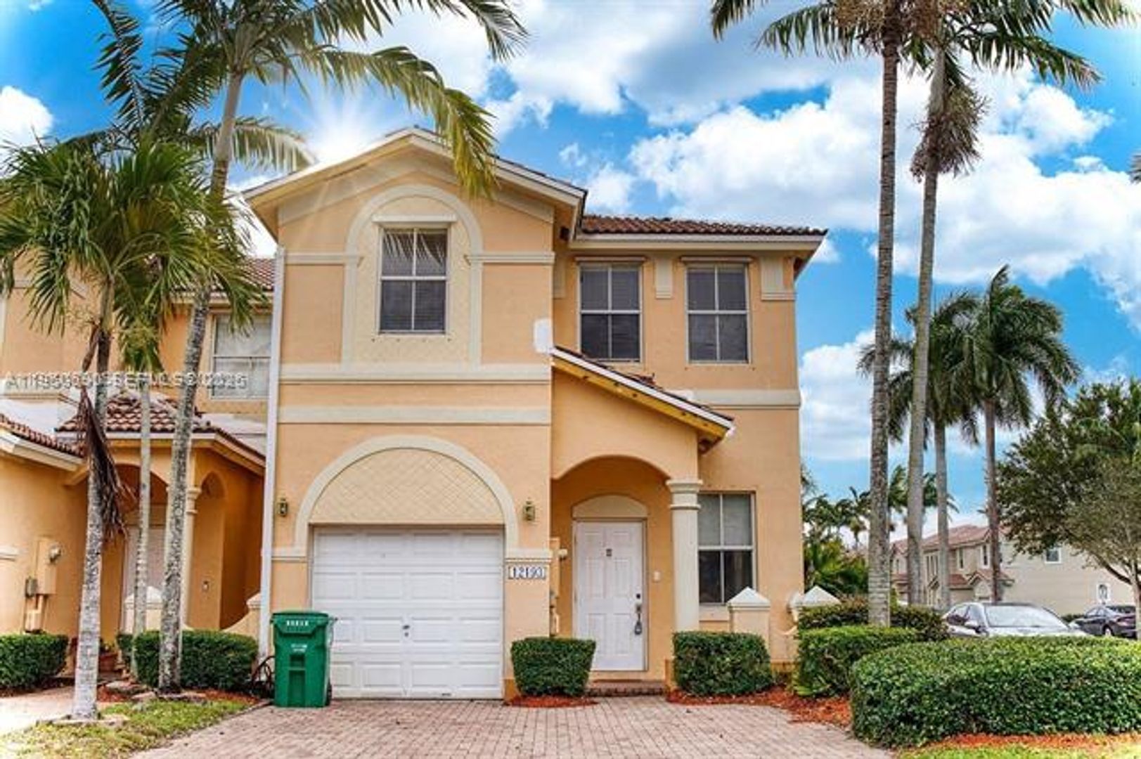 MIAMI Townhome: 12193 SW 124th Ct th 12193