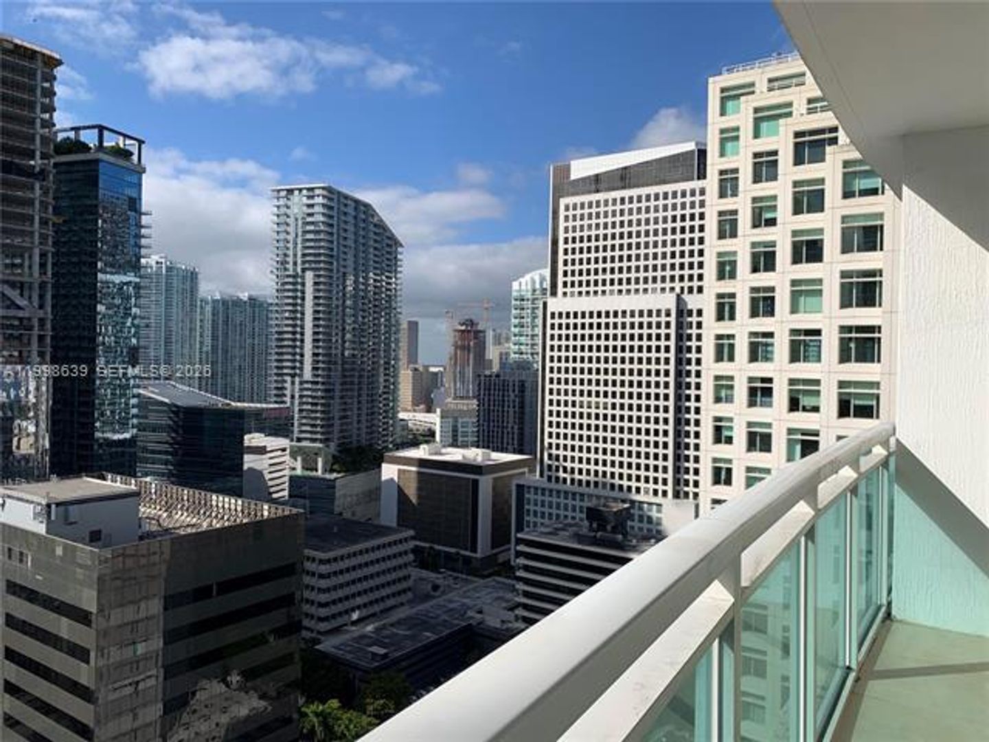 MIAMI Apartment: 950 Brickell Bay Dr # 2801