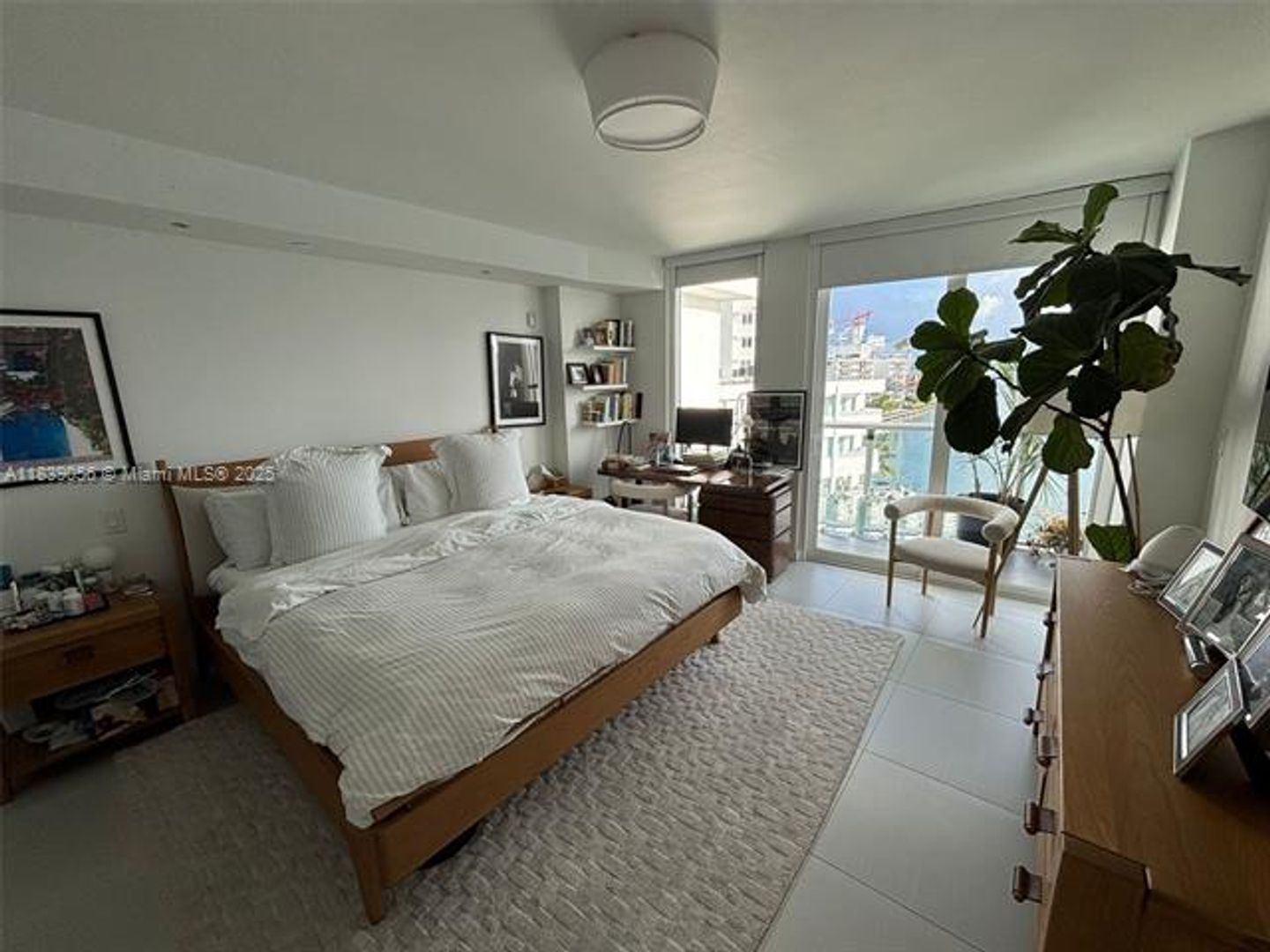 BAY HARBOR ISLANDS Apartment: 9821 E Bay Harbor Dr unit 703