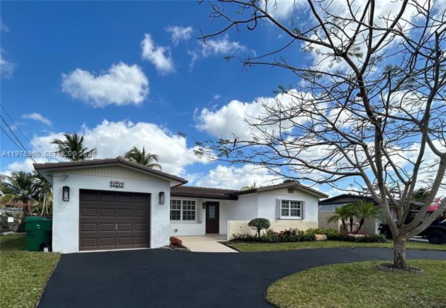 COOPER CITY House: 5032 SW 94th Ave