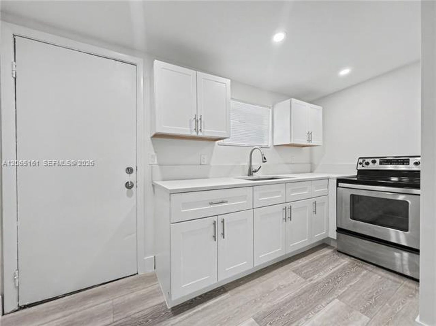 Miami House: 228 NW 39th St # 228