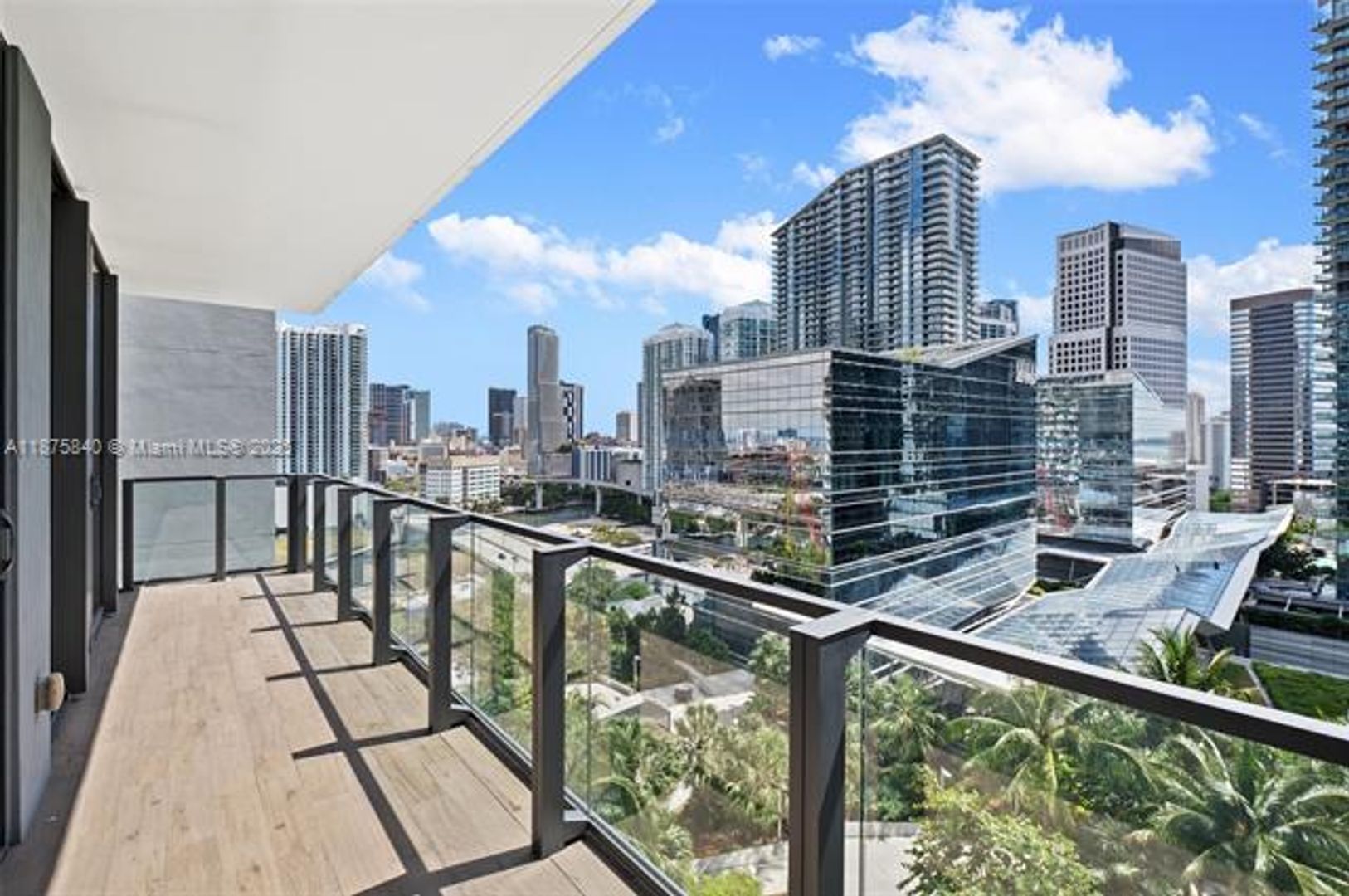 MIAMI Apartment: 88 SW 7th St unit 1403