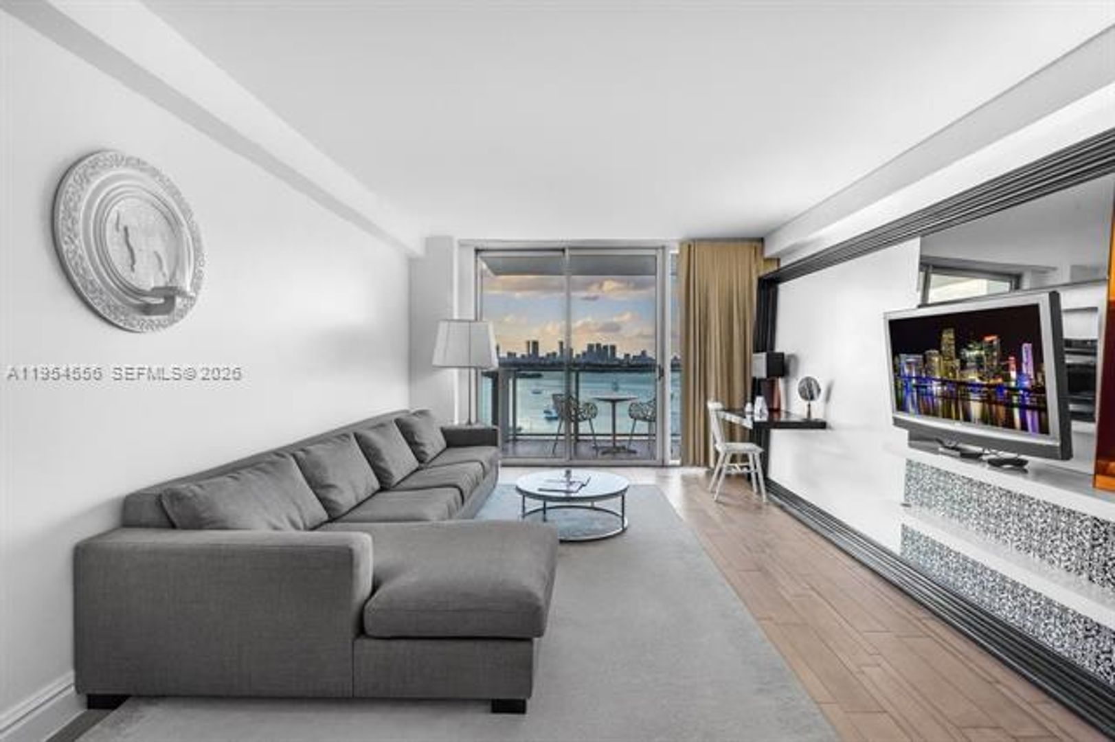 MIAMI BEACH Apartment: 1100 West Ave unit 1420