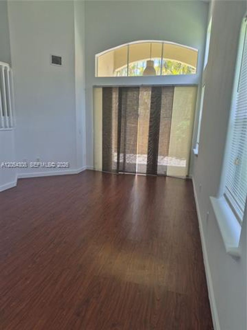 Doral Townhome: 11272 NW 54th Ter th 11272