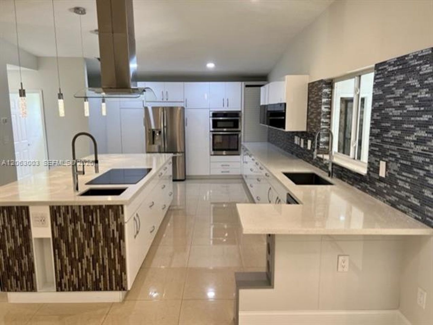 Doral House: 9845 NW 25th Ter # 9845