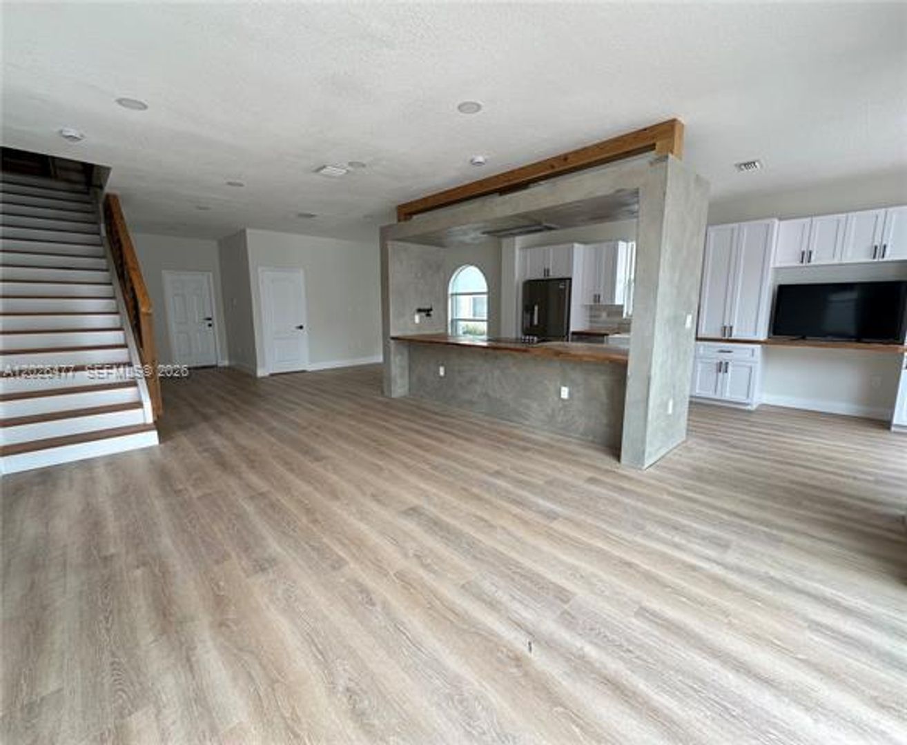 Homestead House: 3761 NE 10th St