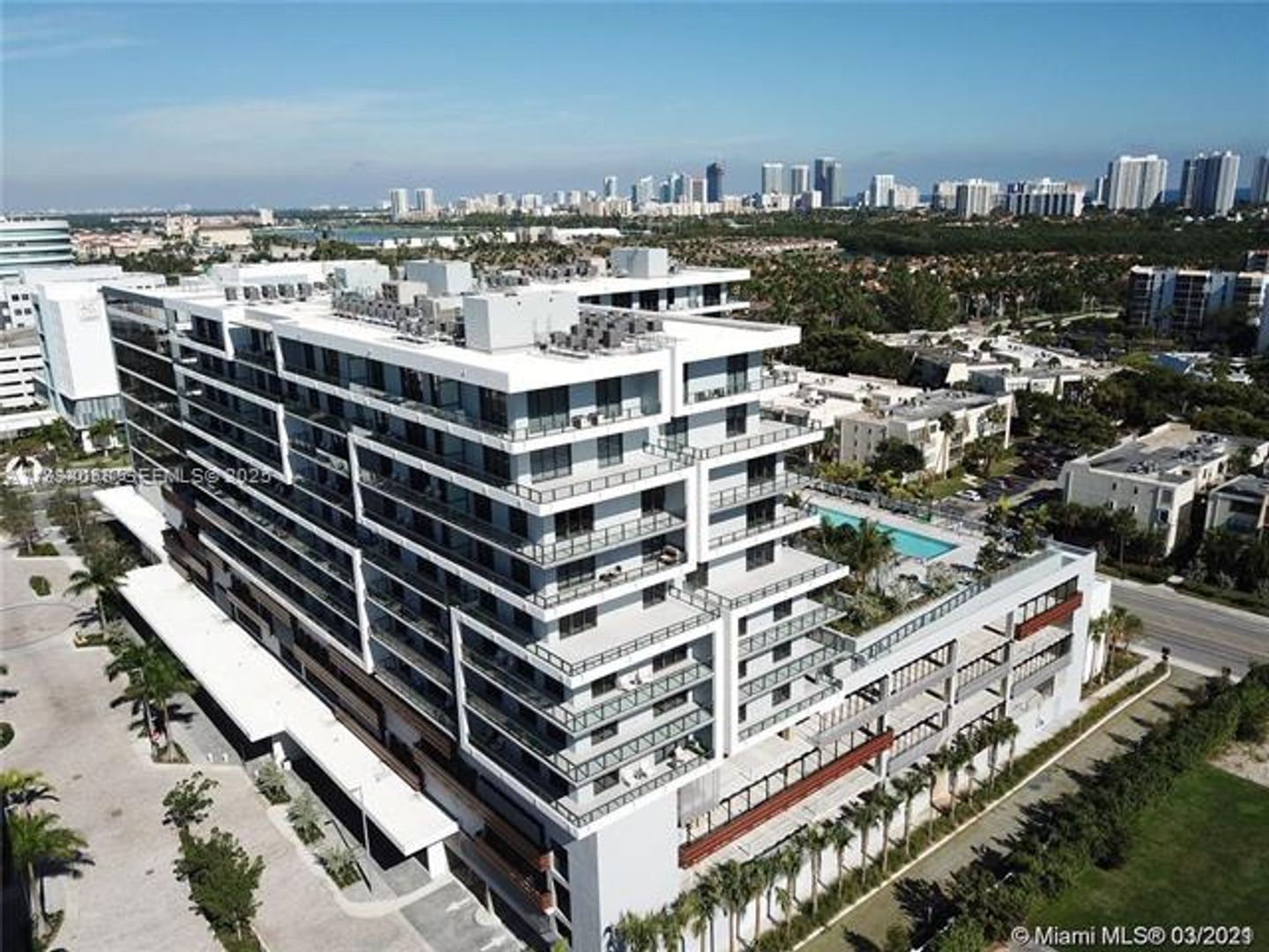 AVENTURA Apartment: 2960 NE 207th St unit 609