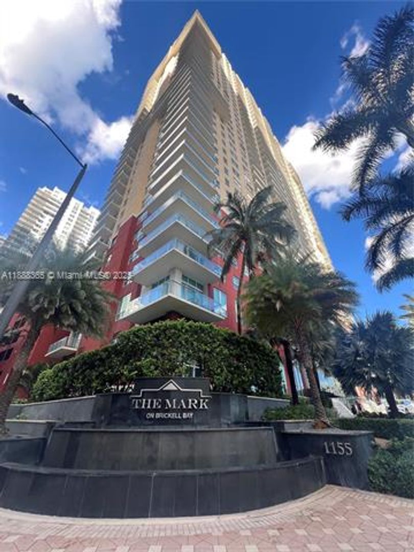 MIAMI Apartment: 1155 Brickell Bay Dr unit 401