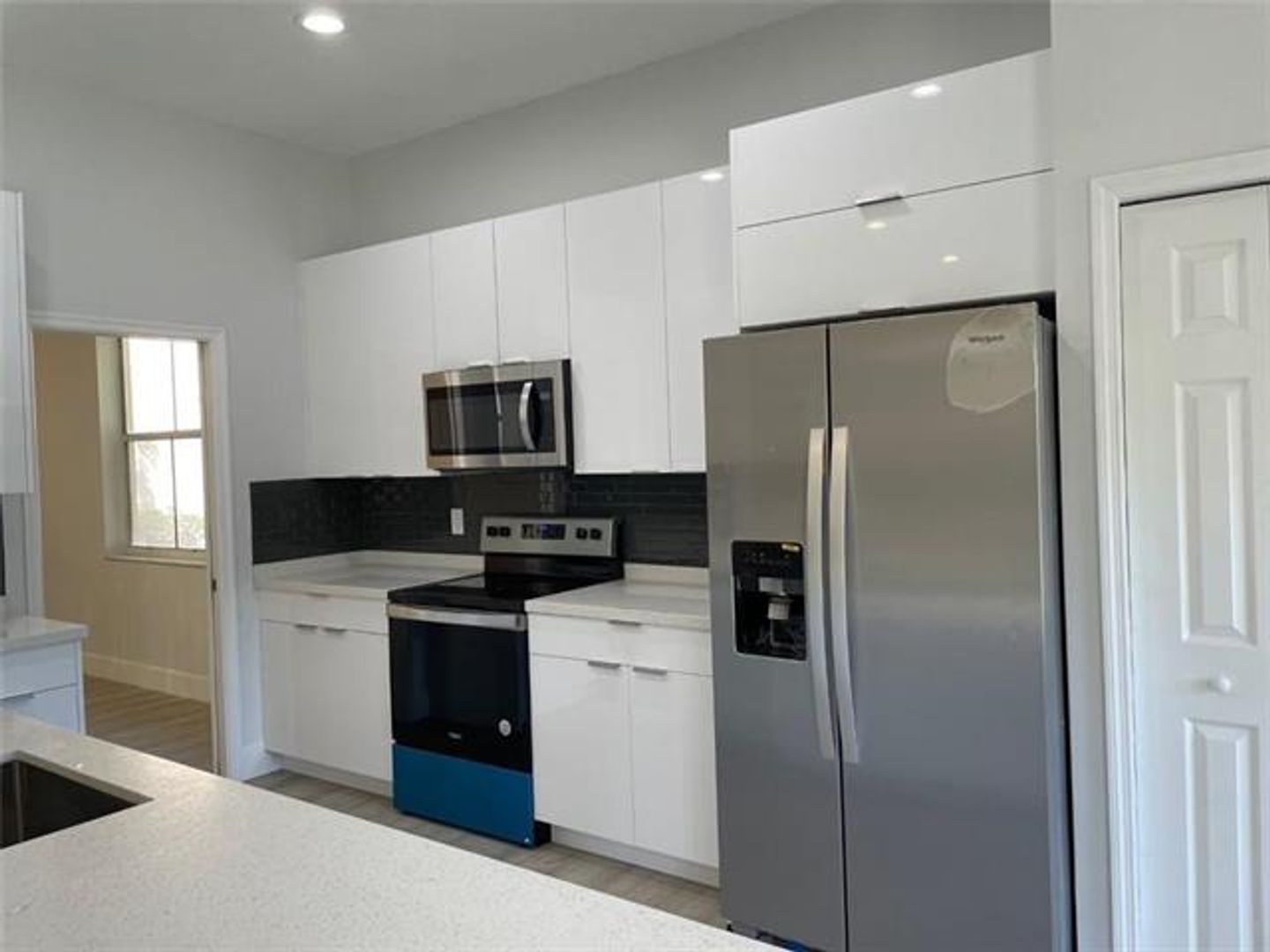 Weston House: 4293 Laurel Ridge Cir # 0