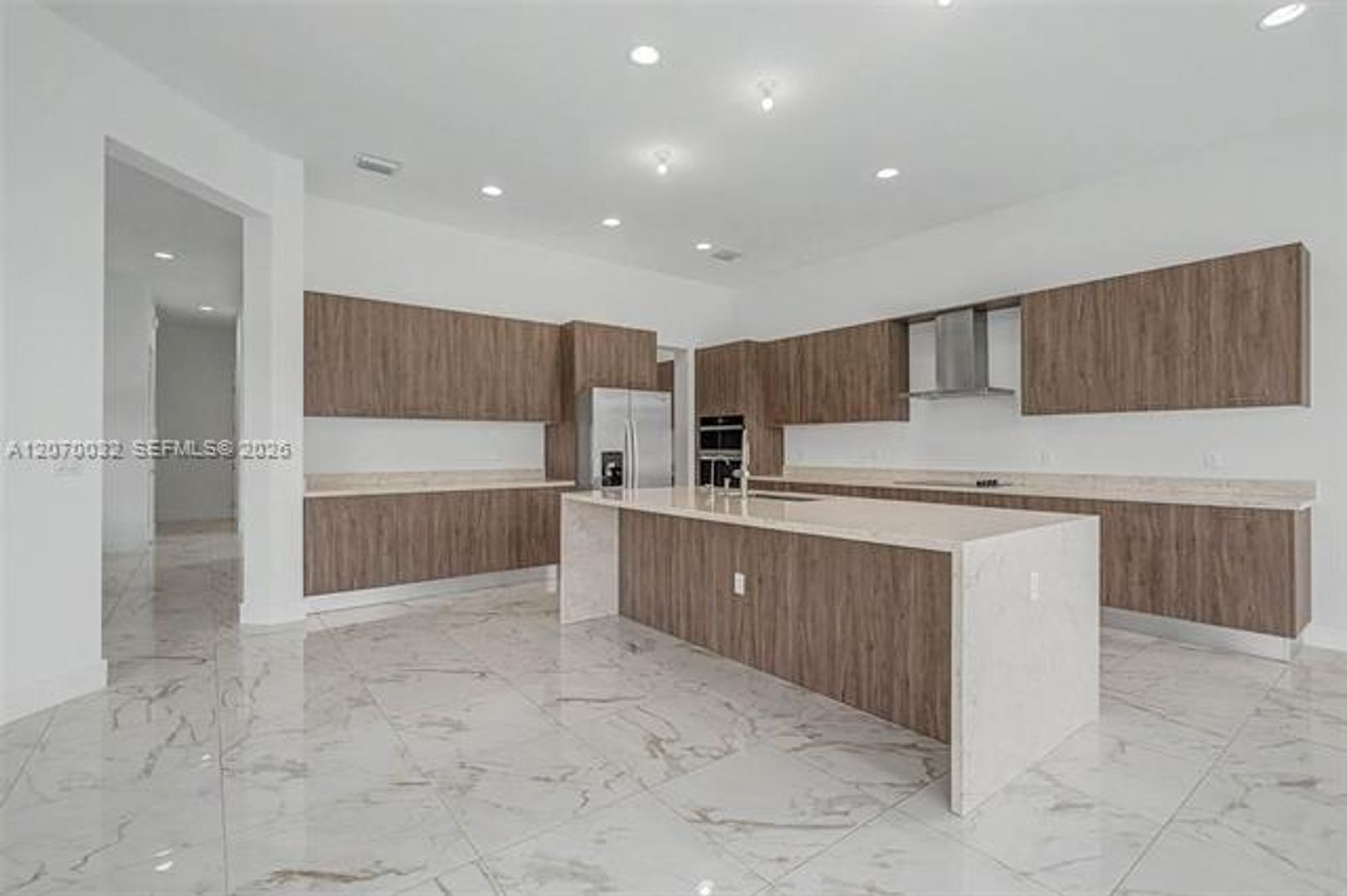 Davie House: 2440 SW 122nd Ter # 0