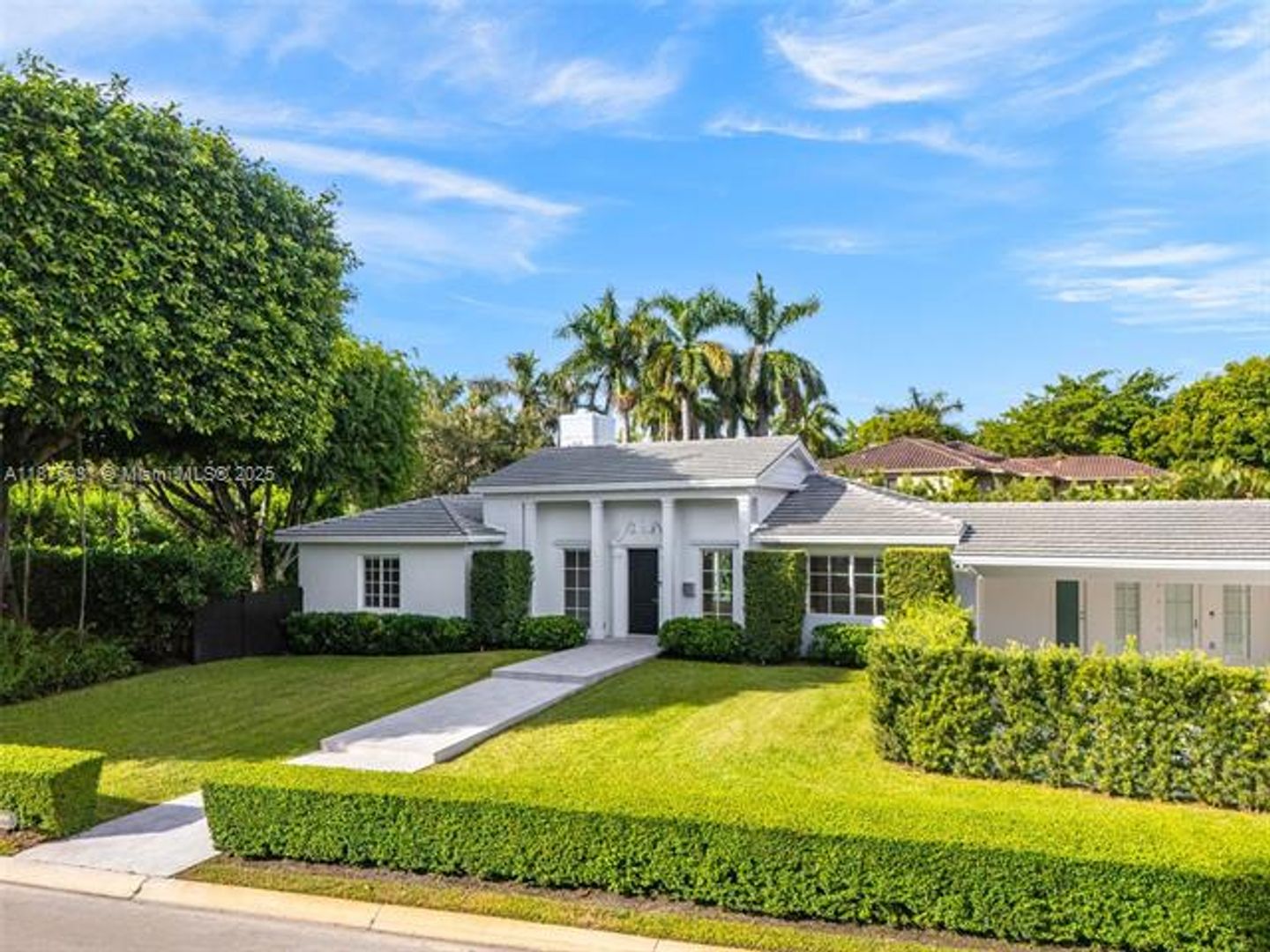 MIAMI House: 4380 Lake Rd #0