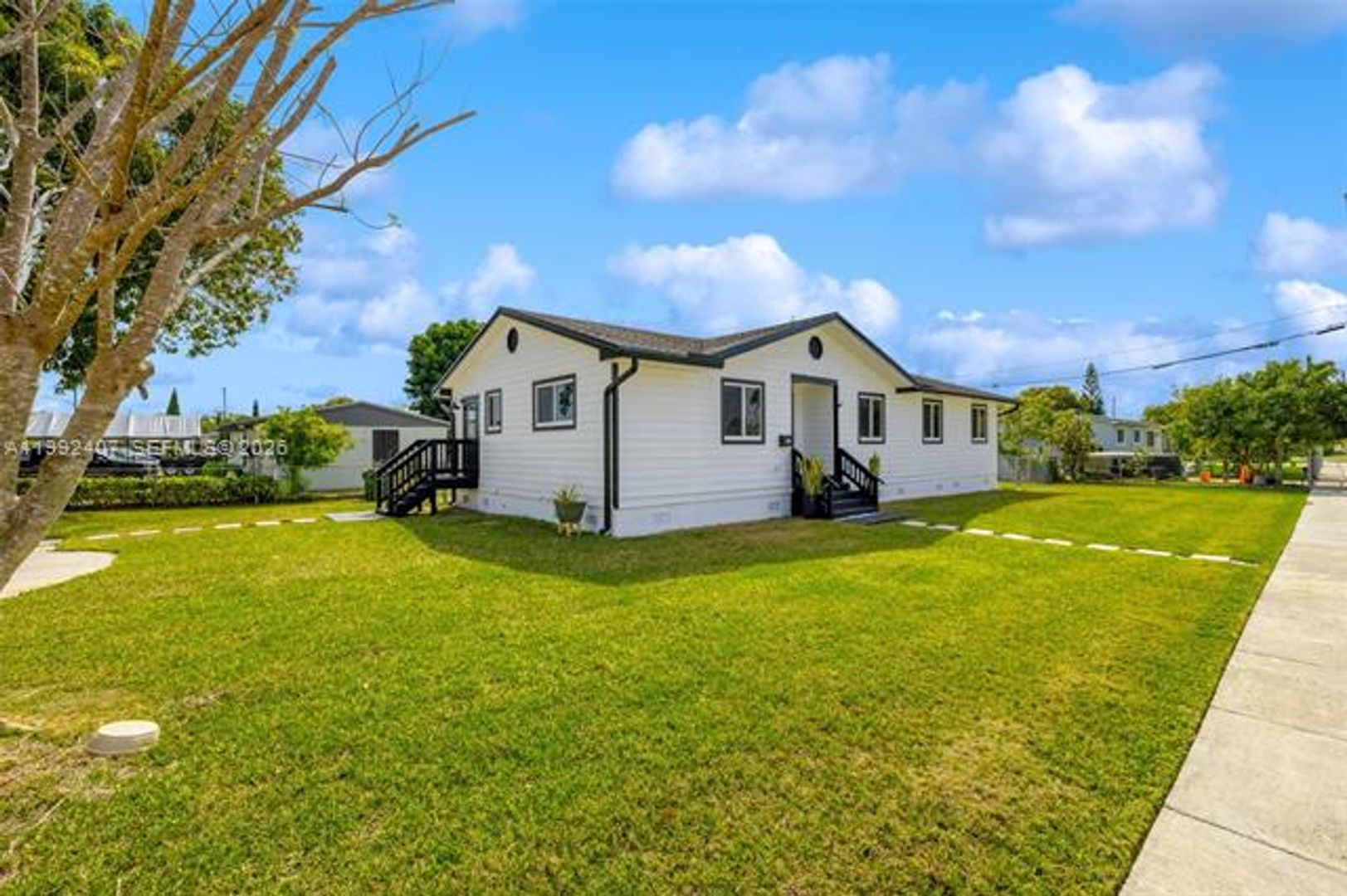 HOMESTEAD House: 1867 NW 8th Ave