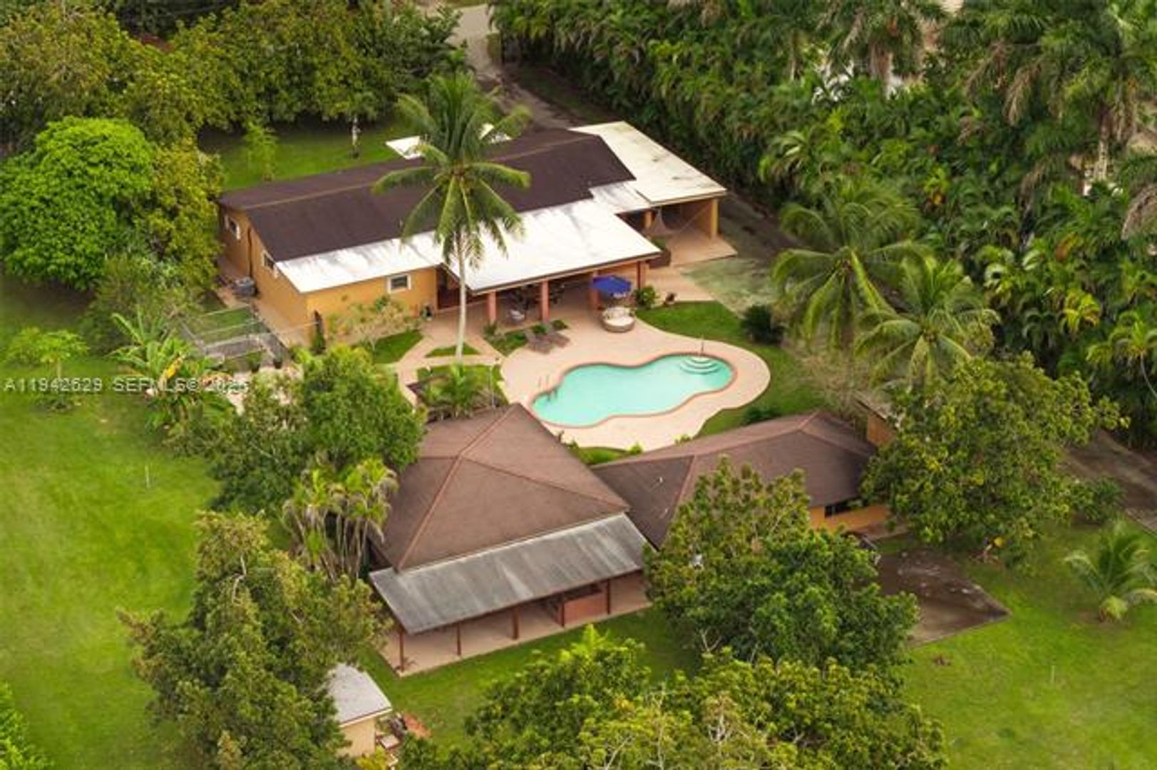 Miami House: 20450 SW 198th Ave