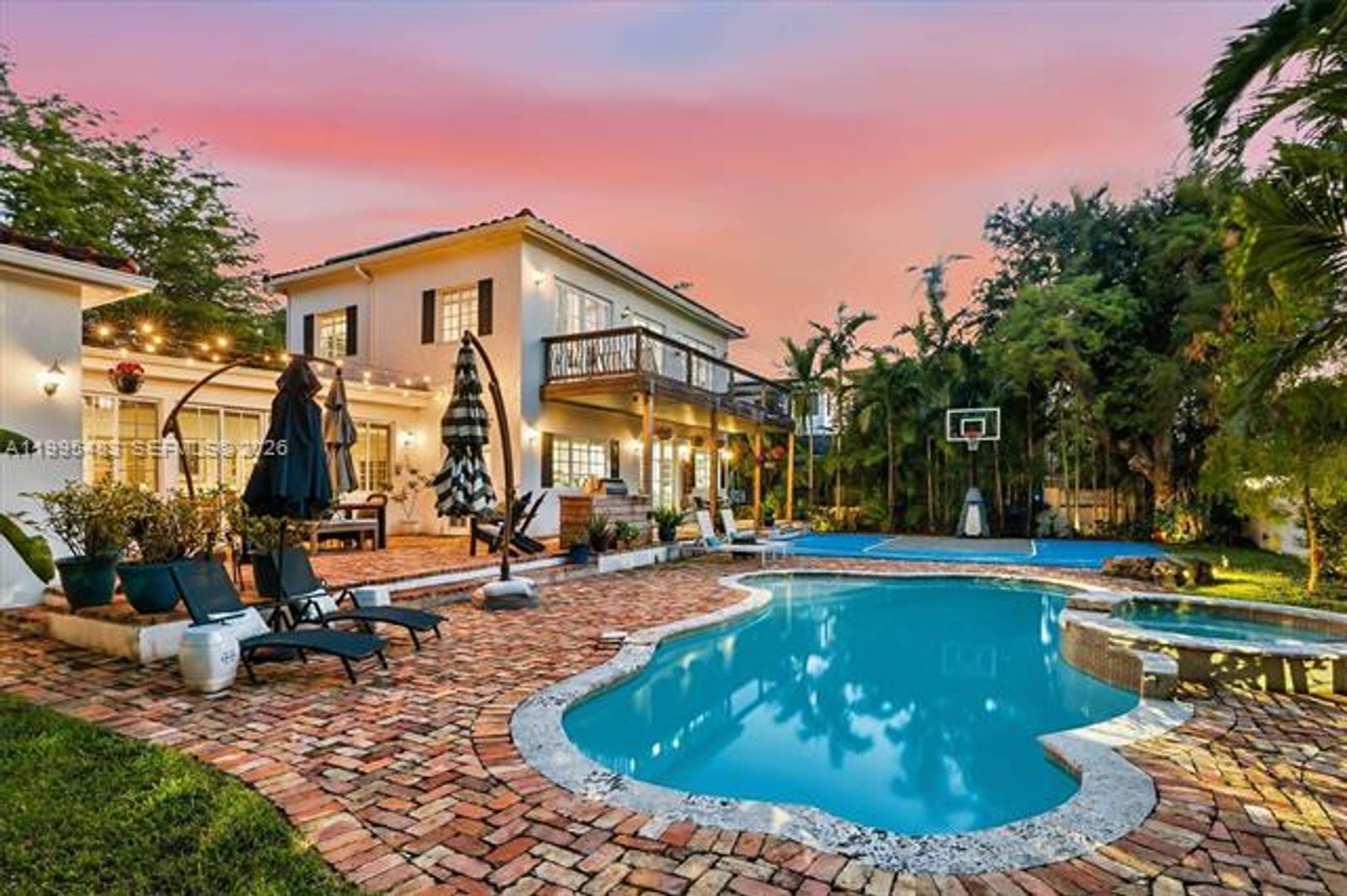 MIAMI SHORES House: 9636 NE 5th Ave Rd